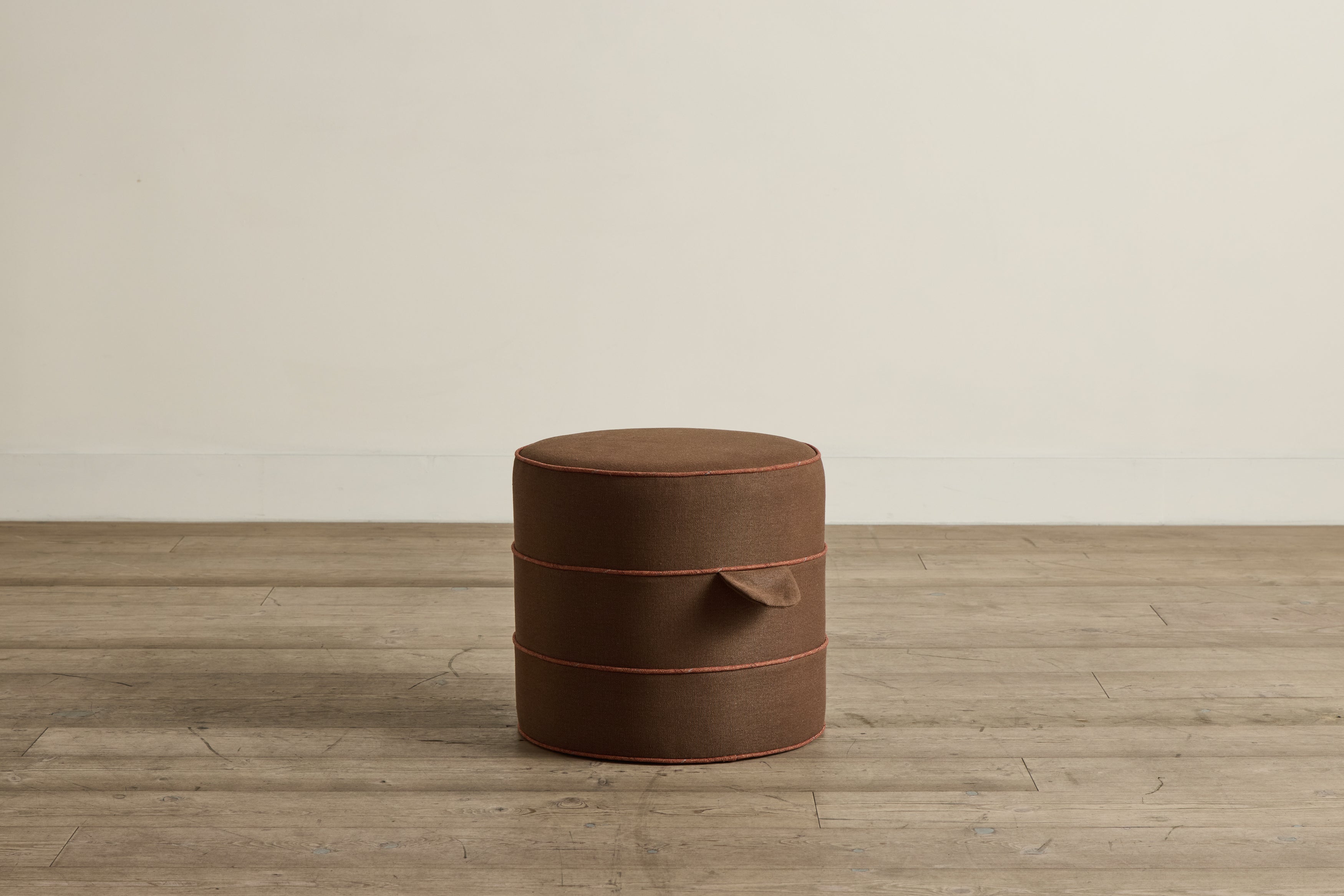Round Hassock, 17"