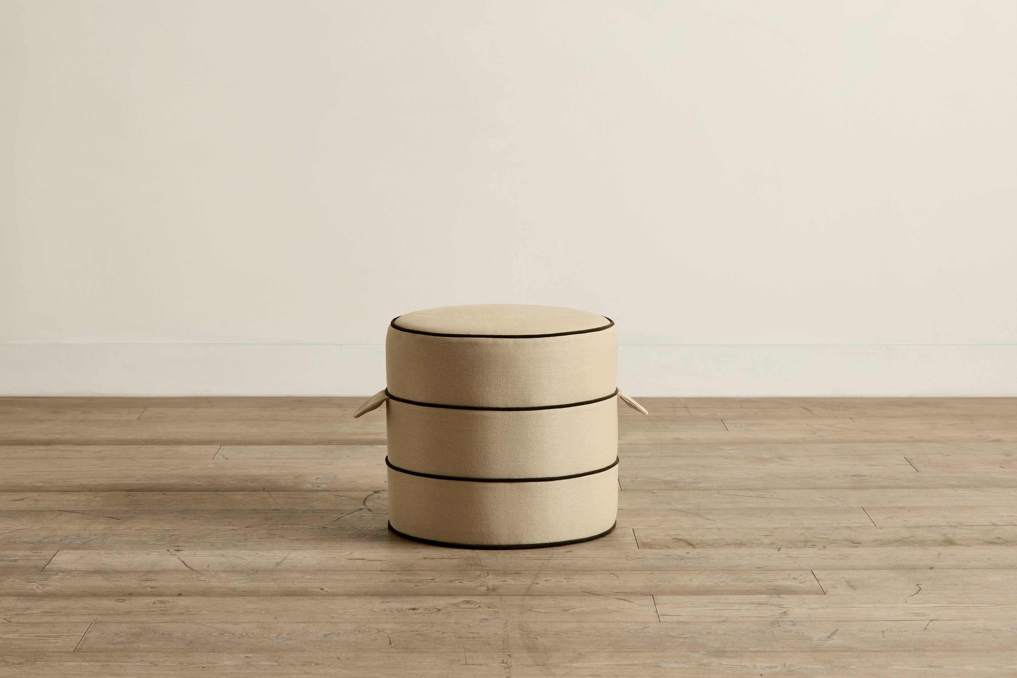 Round Hassock, 17"