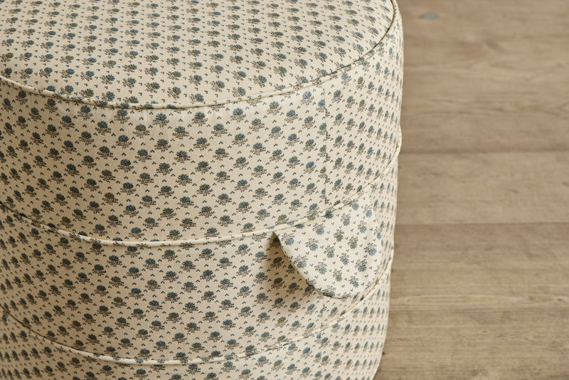 Round Hassock, 17"