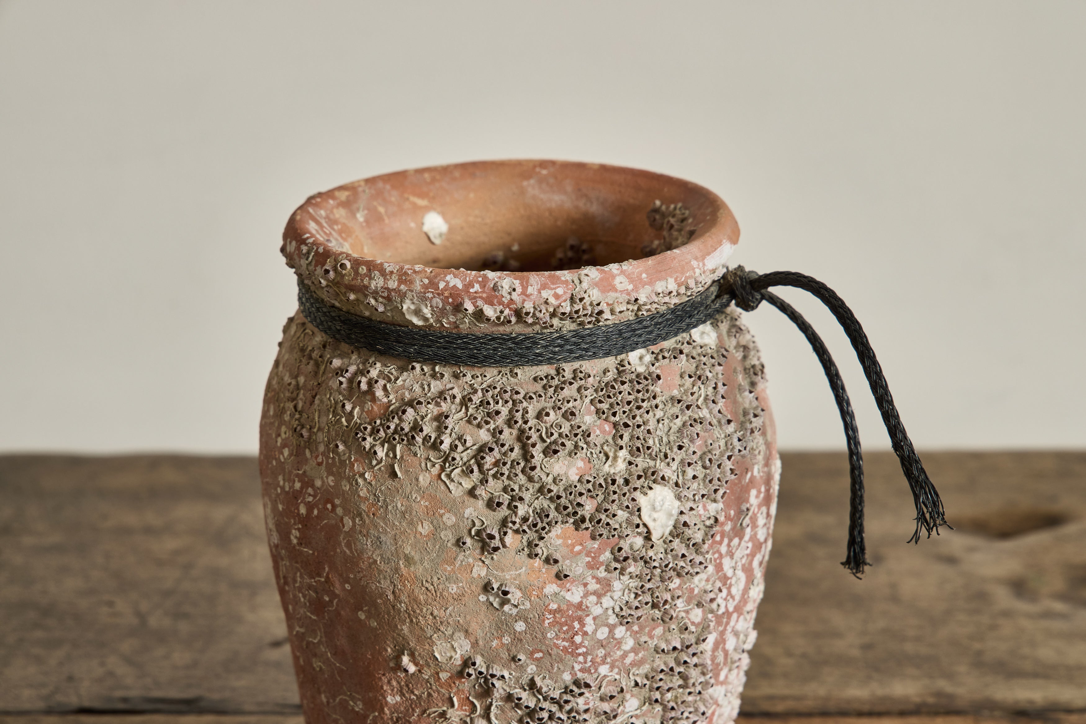 Black Rope Takotsubo Pot