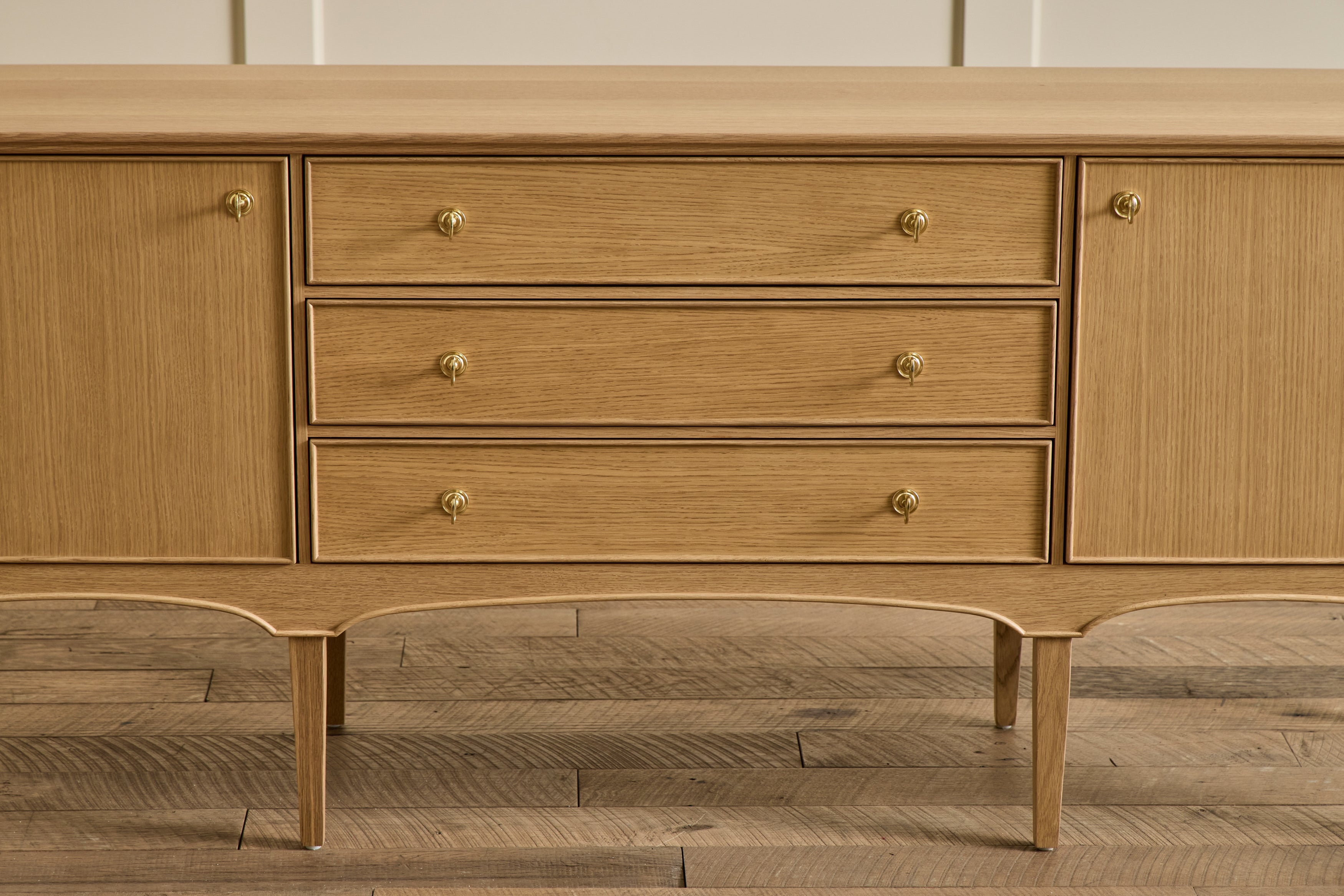 Heirloom Credenza, 75"