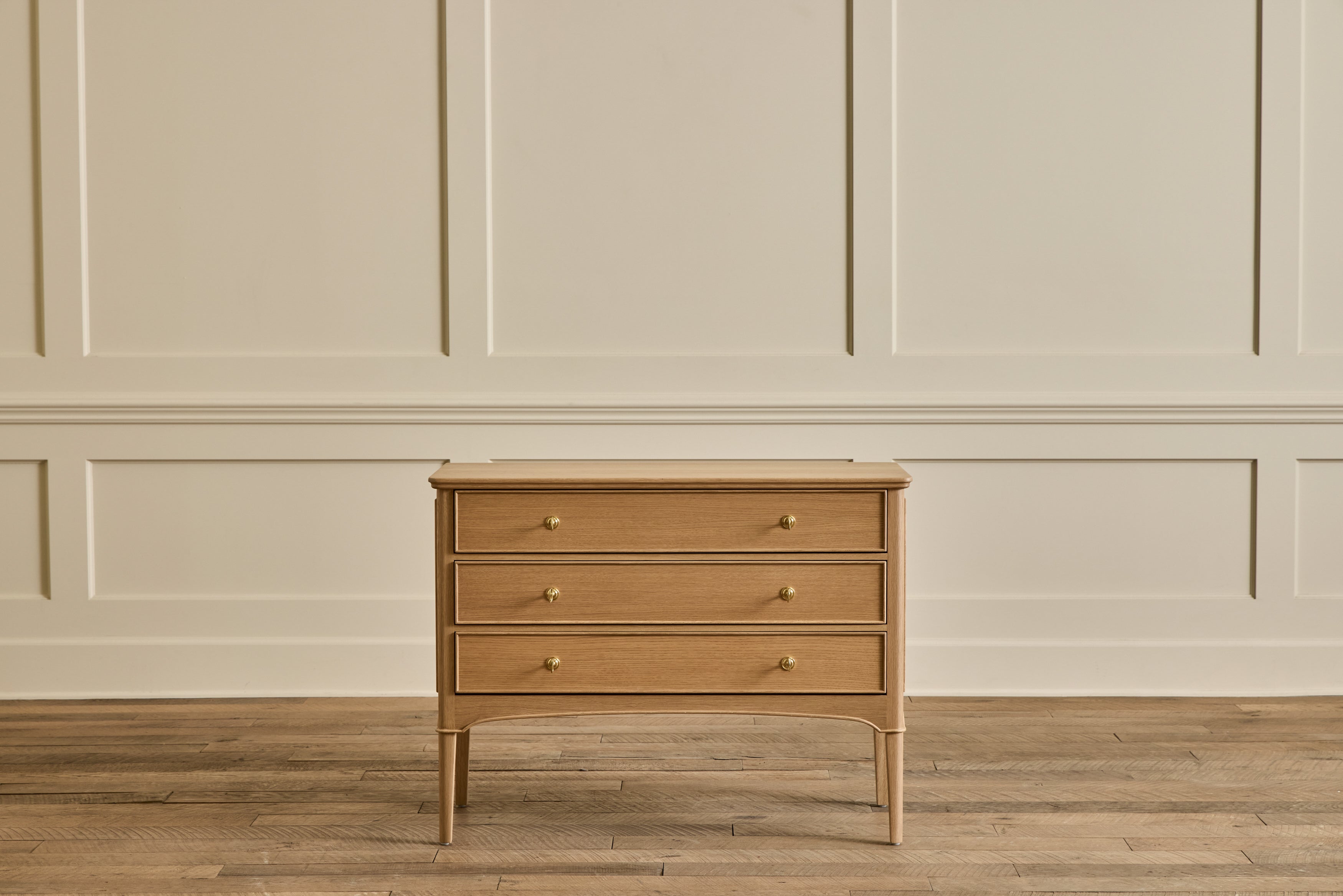 Heirloom Dresser, 42"