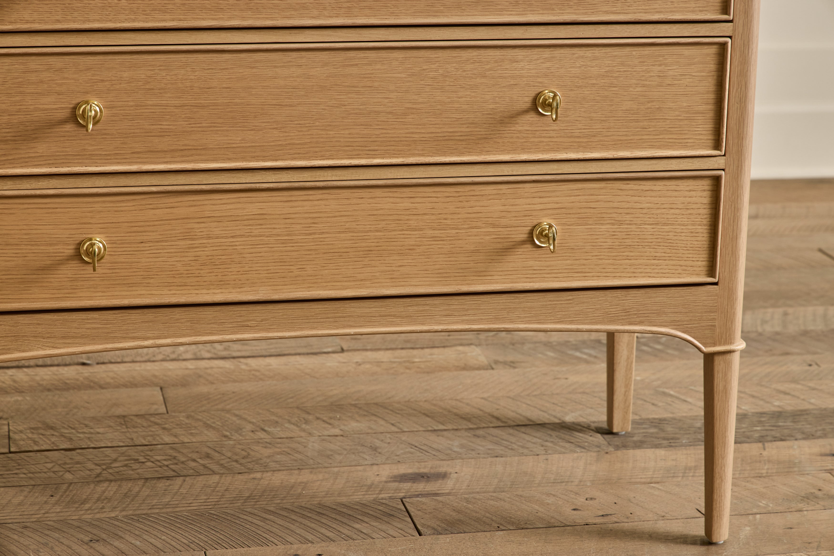 Heirloom Dresser, 42"