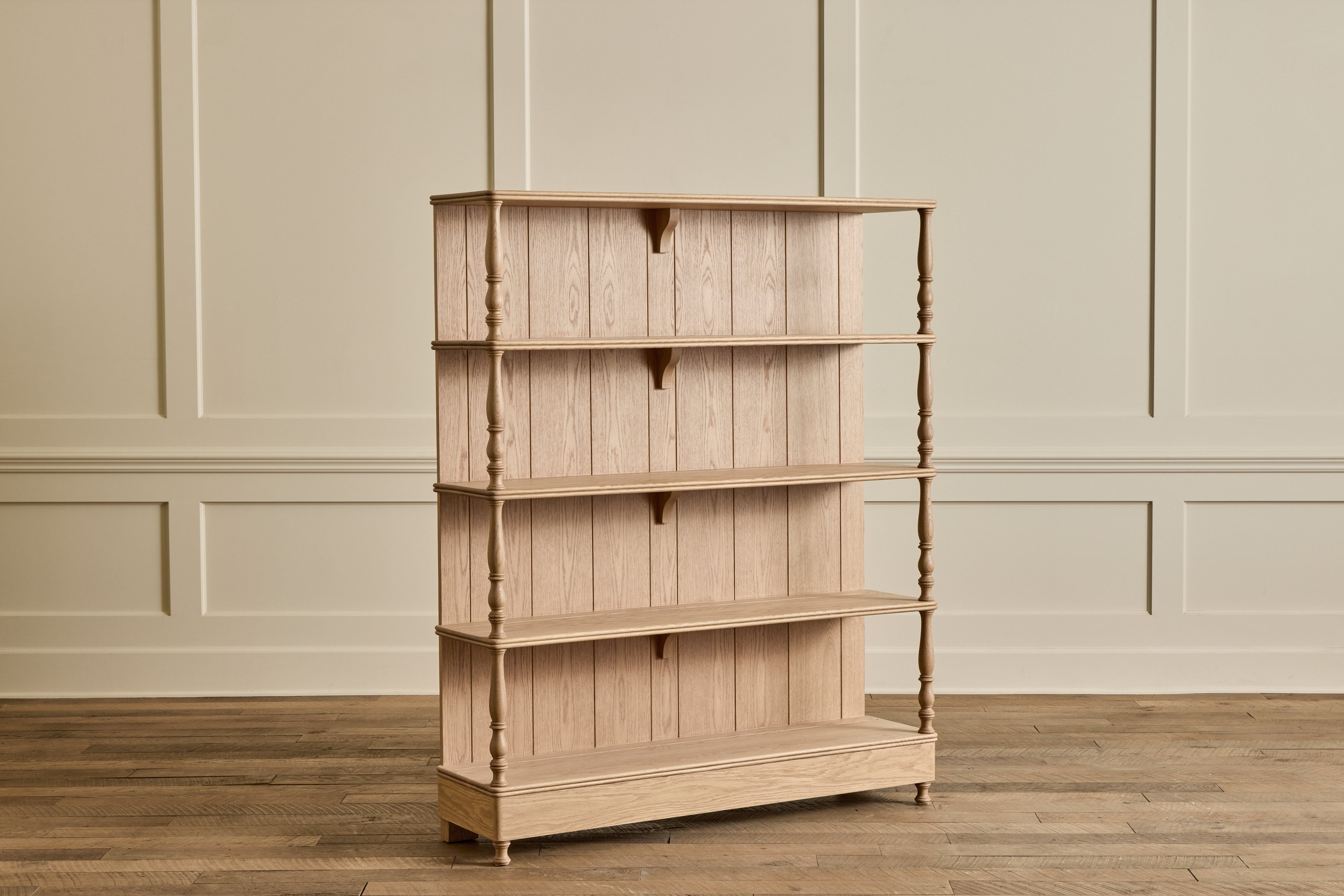 Shown in Natural Oak