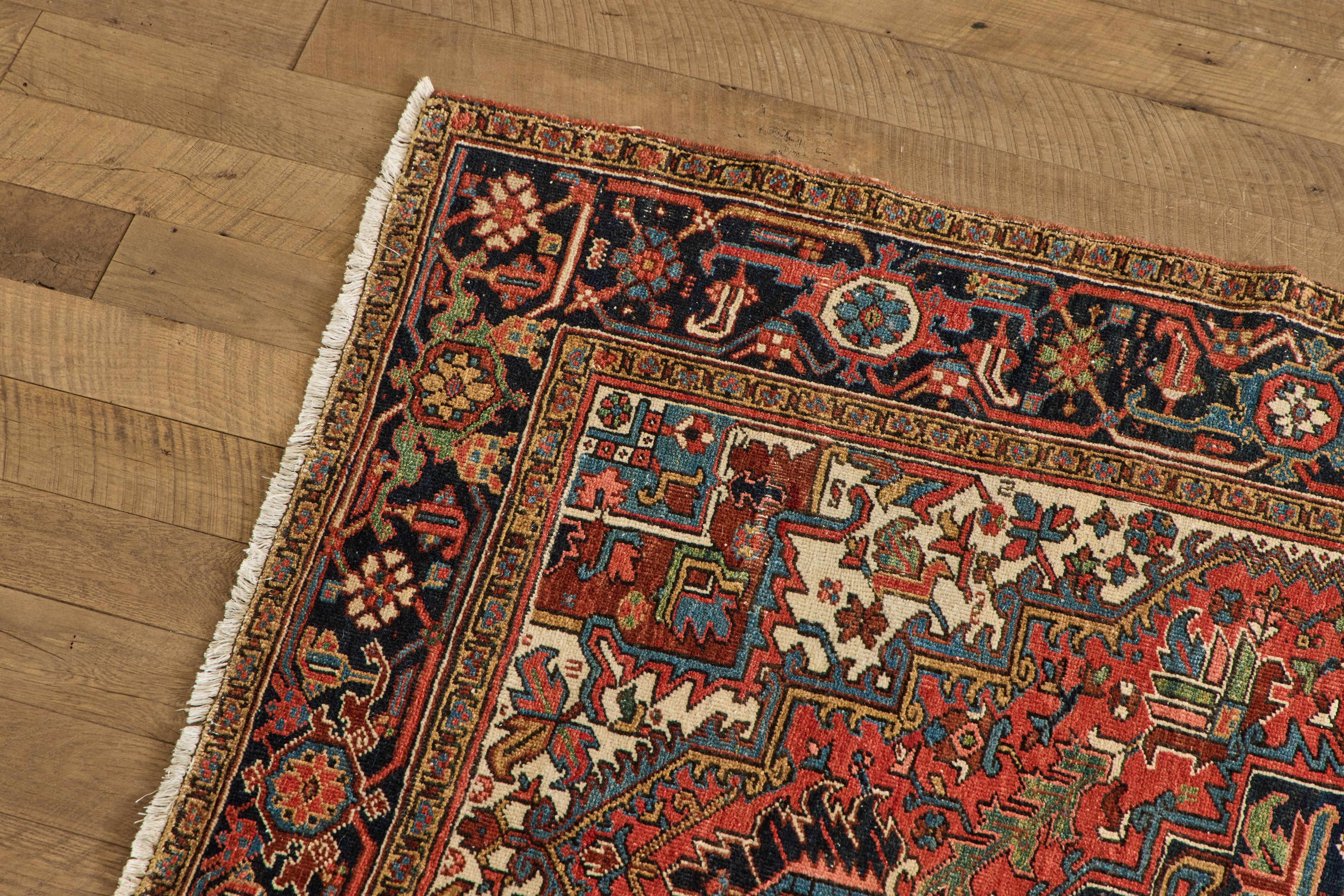 Persian Heriz Rug 6'2 X 9'