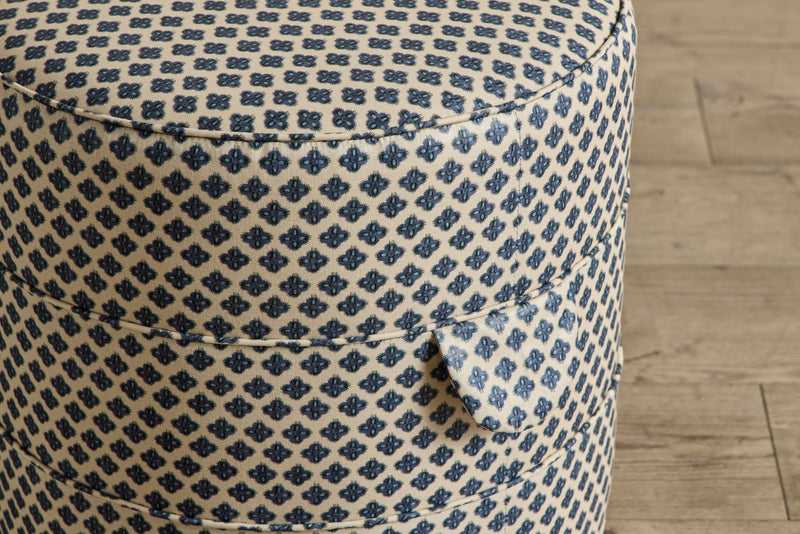 Round Hassock, 17"