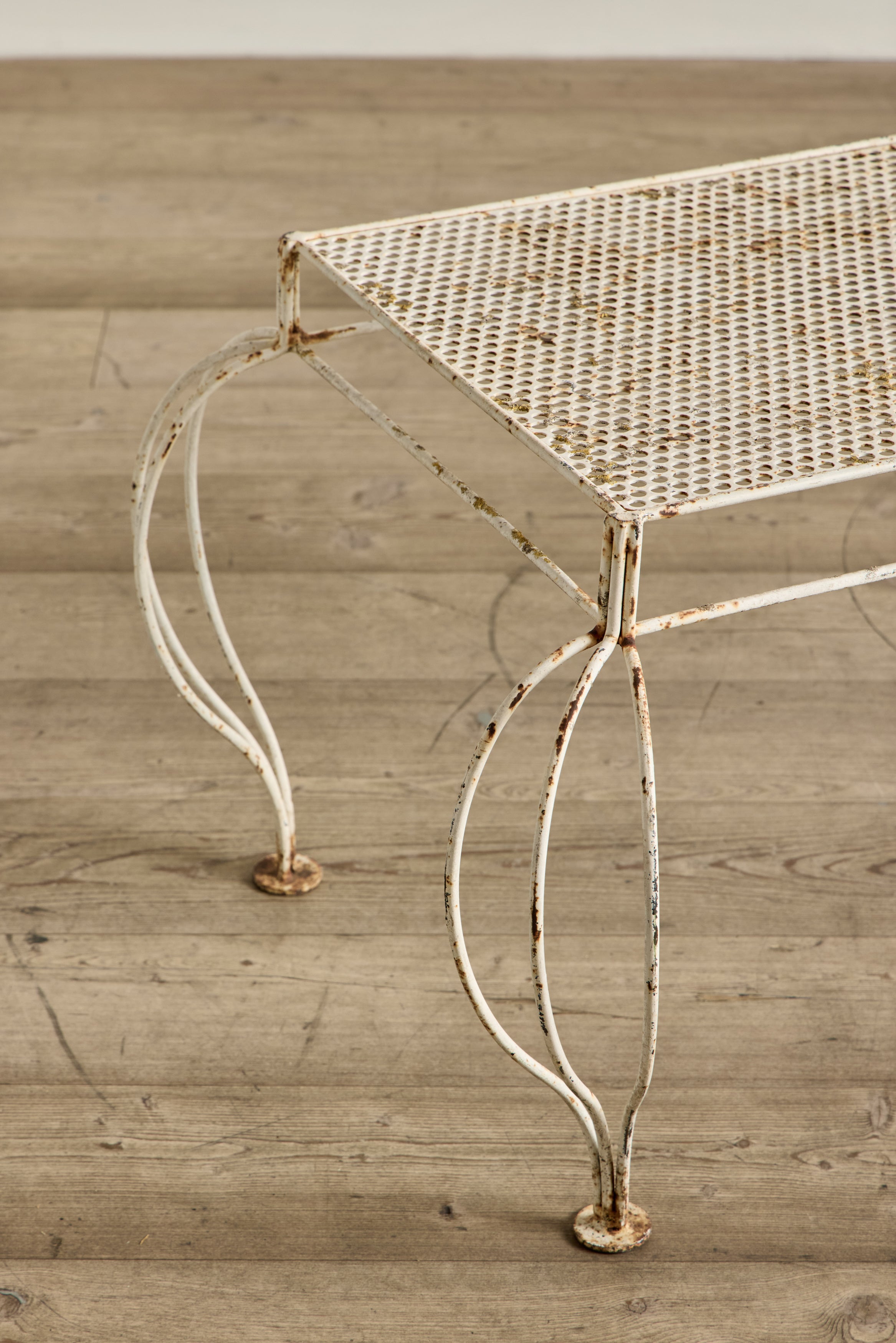 Cabriole Leg Coffee Table