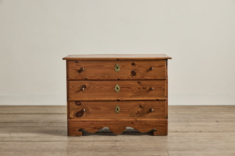 German Pine Wood Dresser
