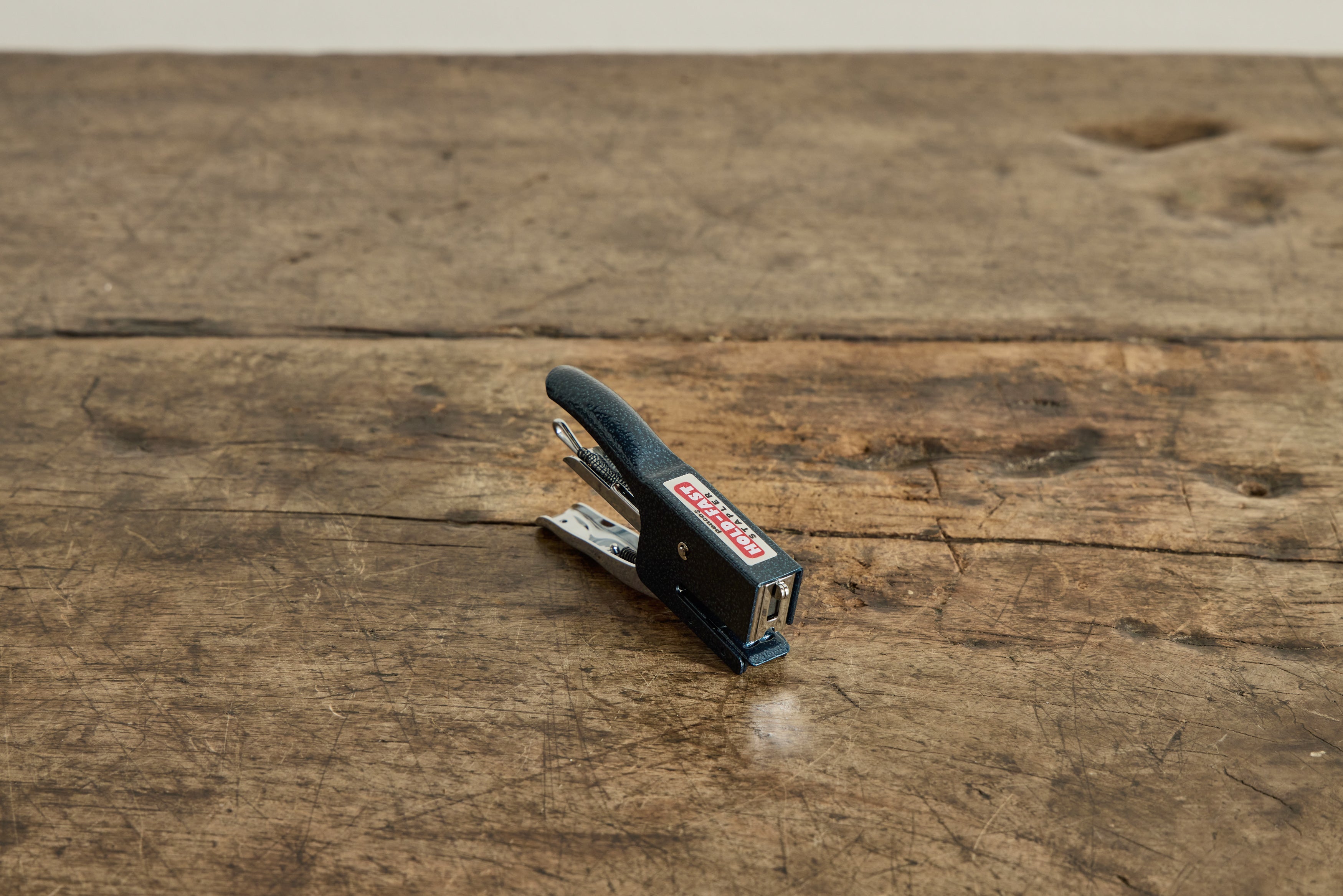 Hold Fast Mini Stapler