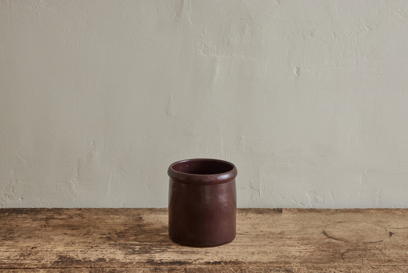 Small Albany Slip Brown Crock