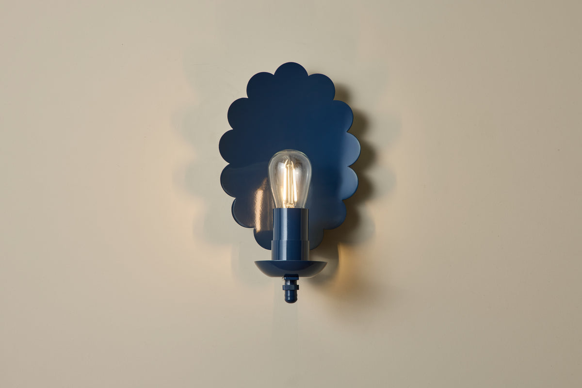 Scallop Sconce
