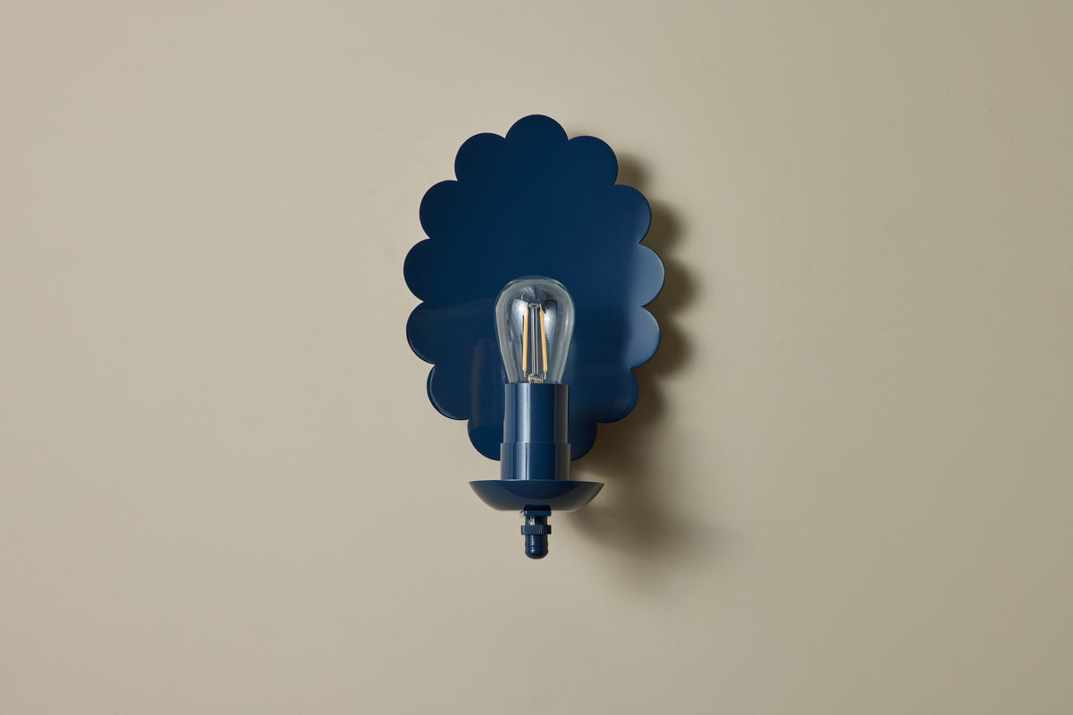 Scallop Sconce