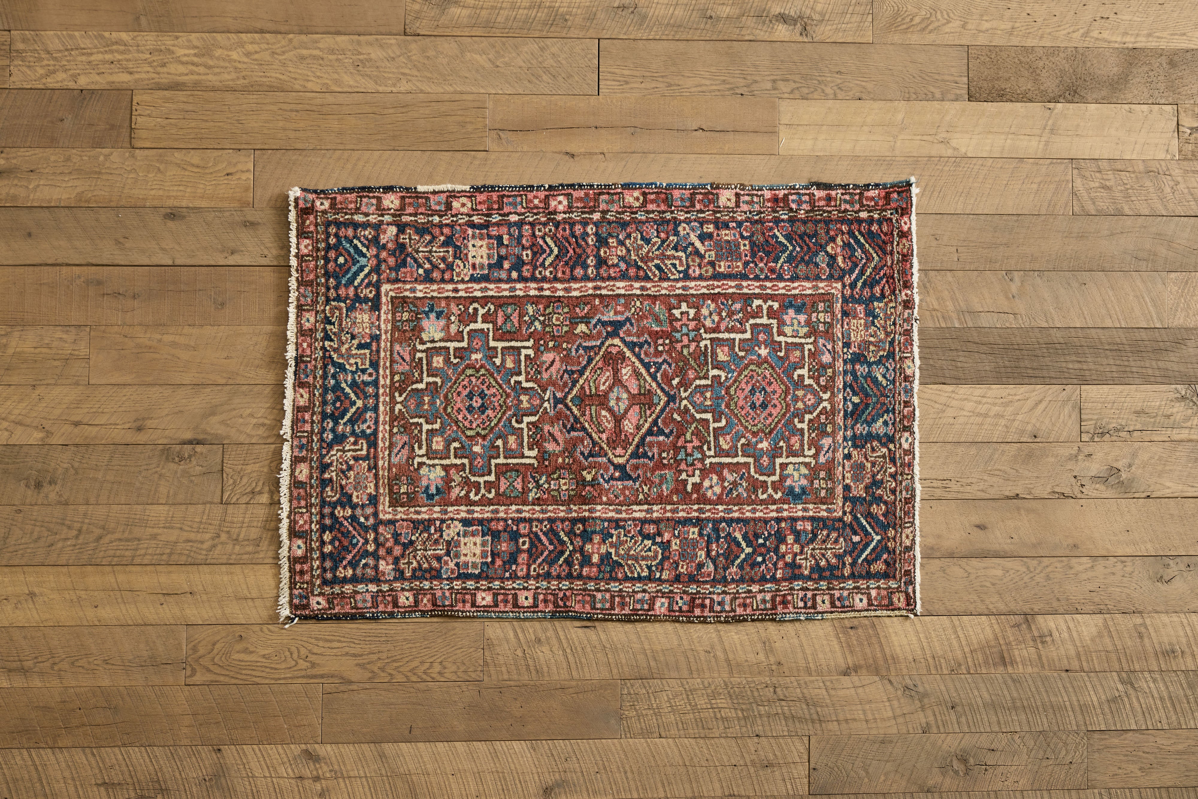 Tribal Medallion Throw Rug 3'1 x 4'5