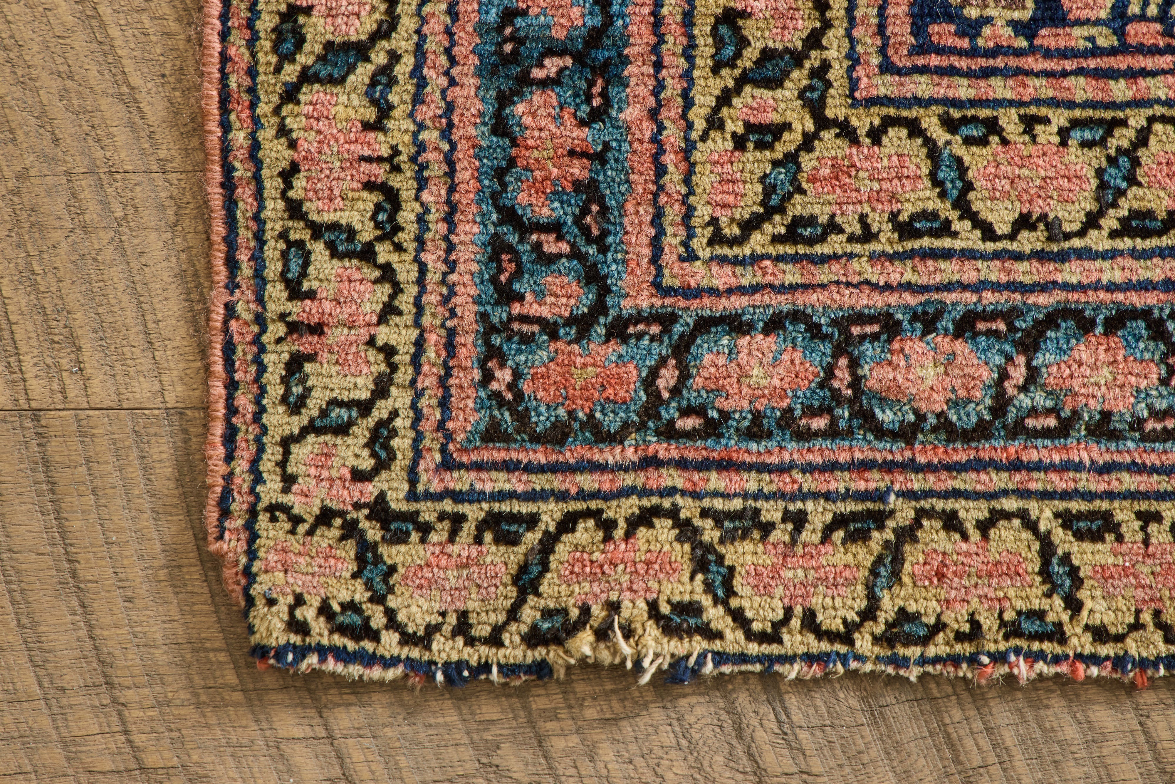 Persian Kurdish Scatter Rug 2 x 2'5