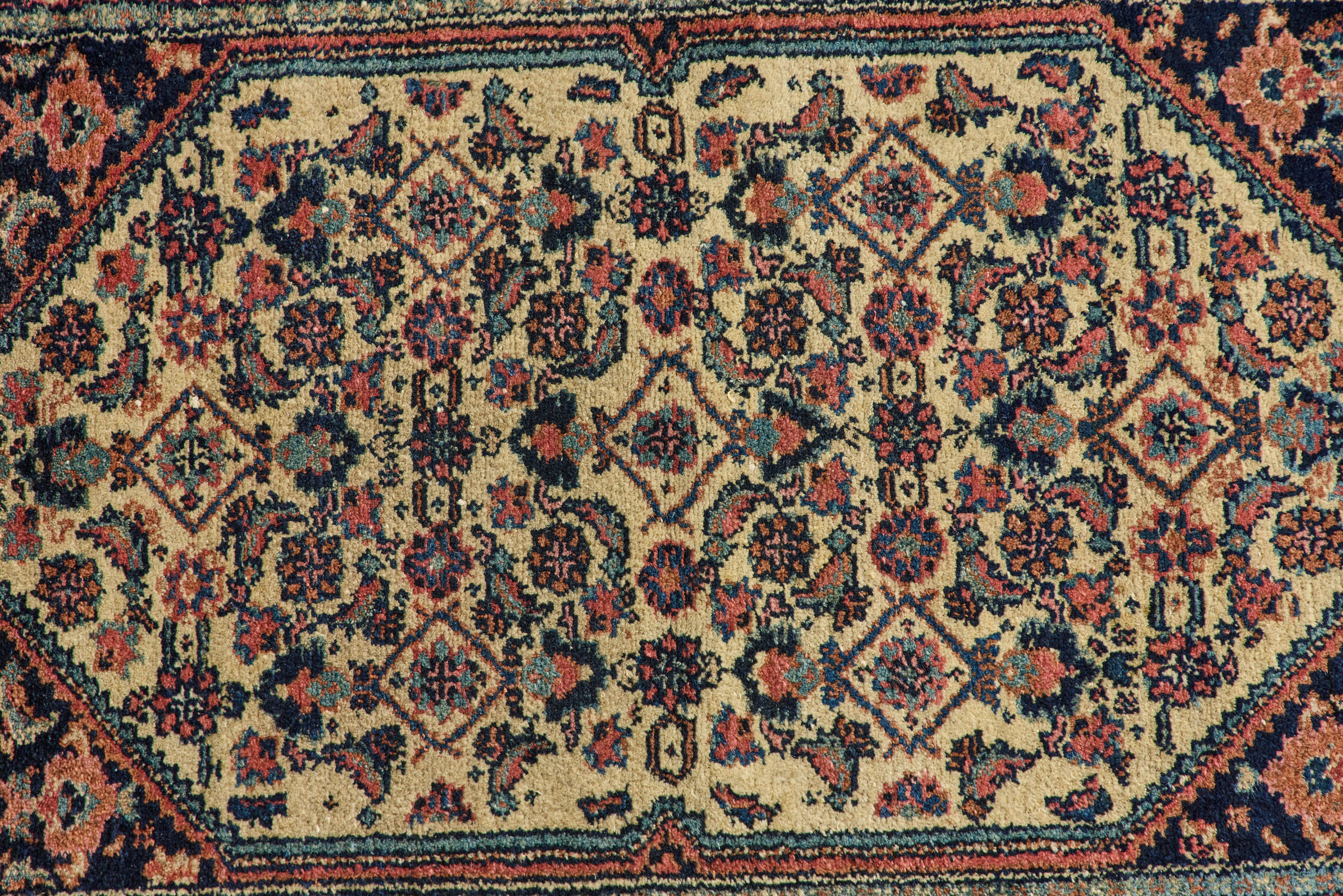 Persian Dargazine Throw Rug 2’ x 3’