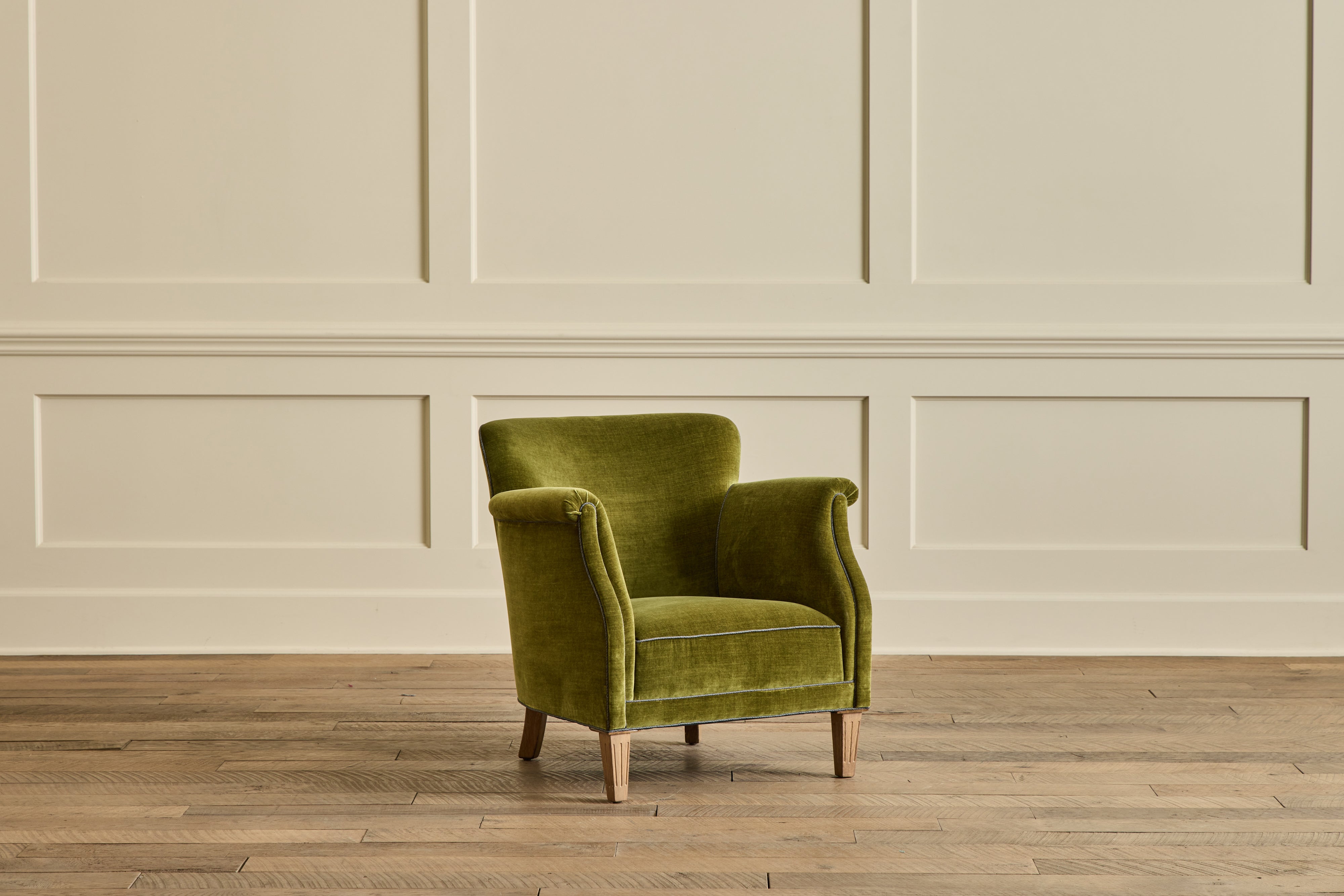 Fritz Hansen Style Lounge Chair