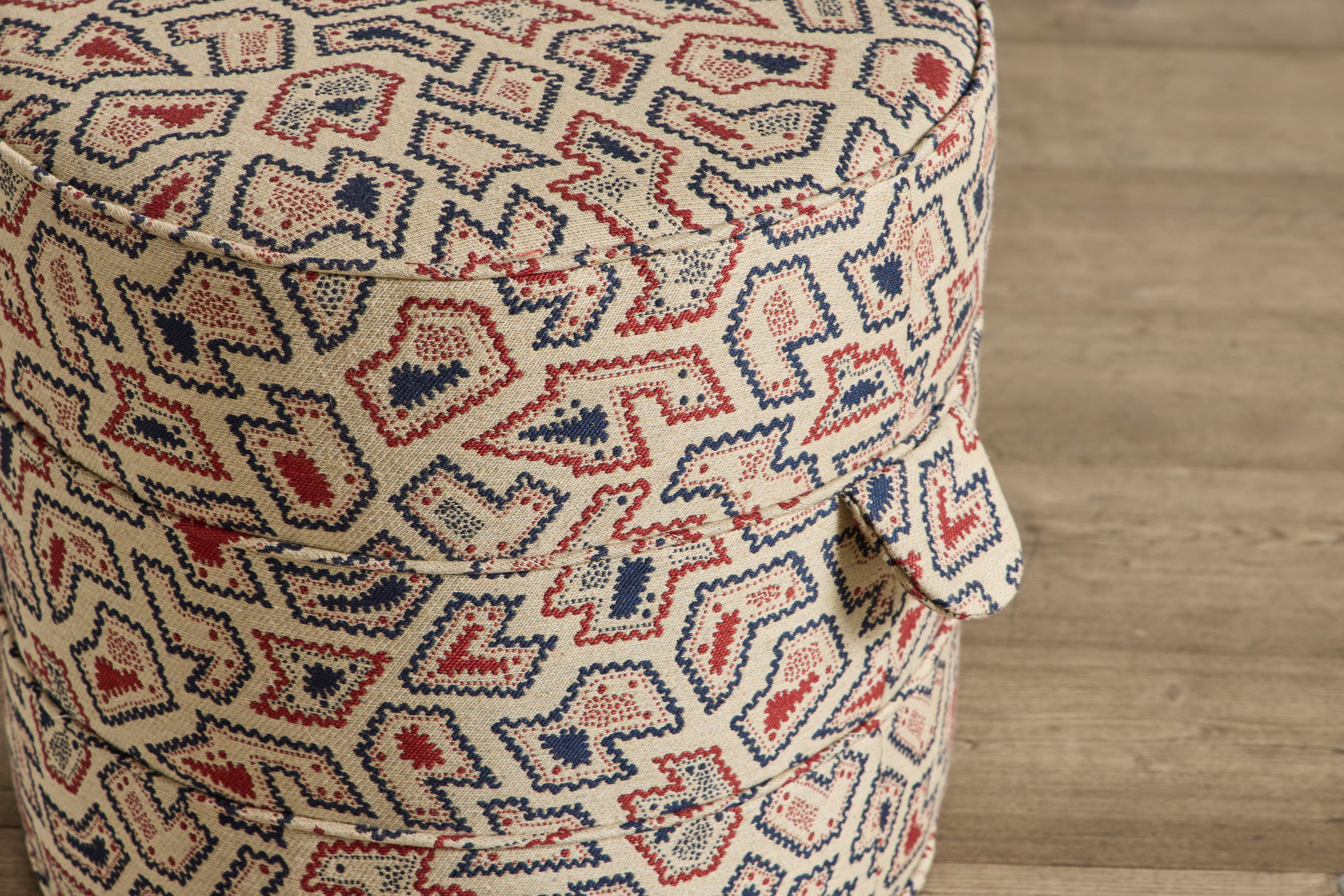 Round Hassock, 17"