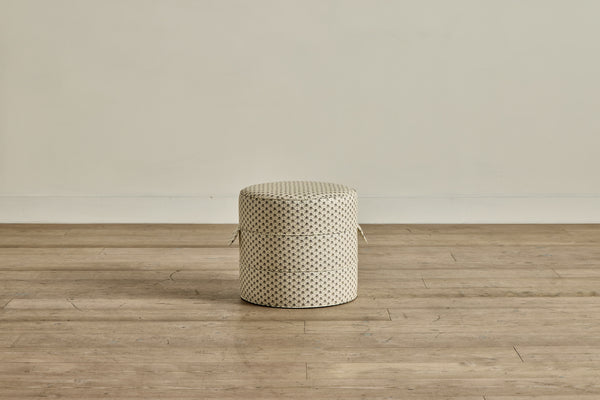 Round Hassock, 17"