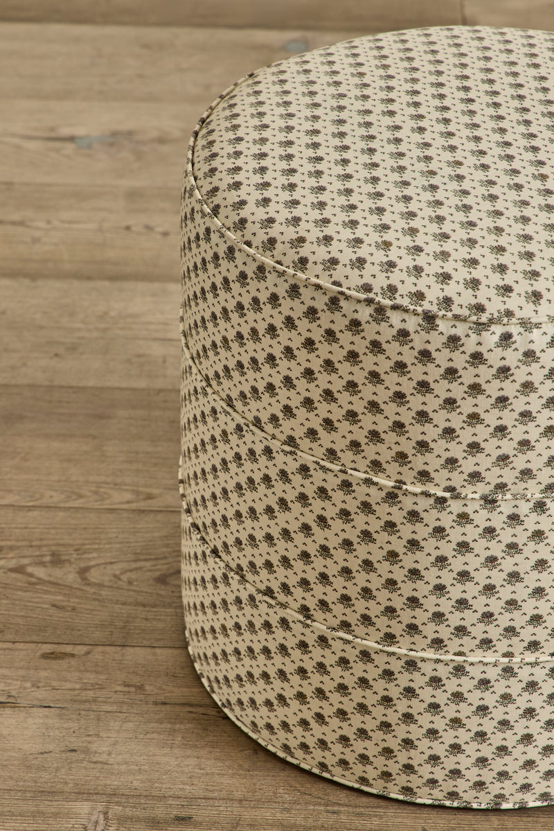 Round Hassock, 17"