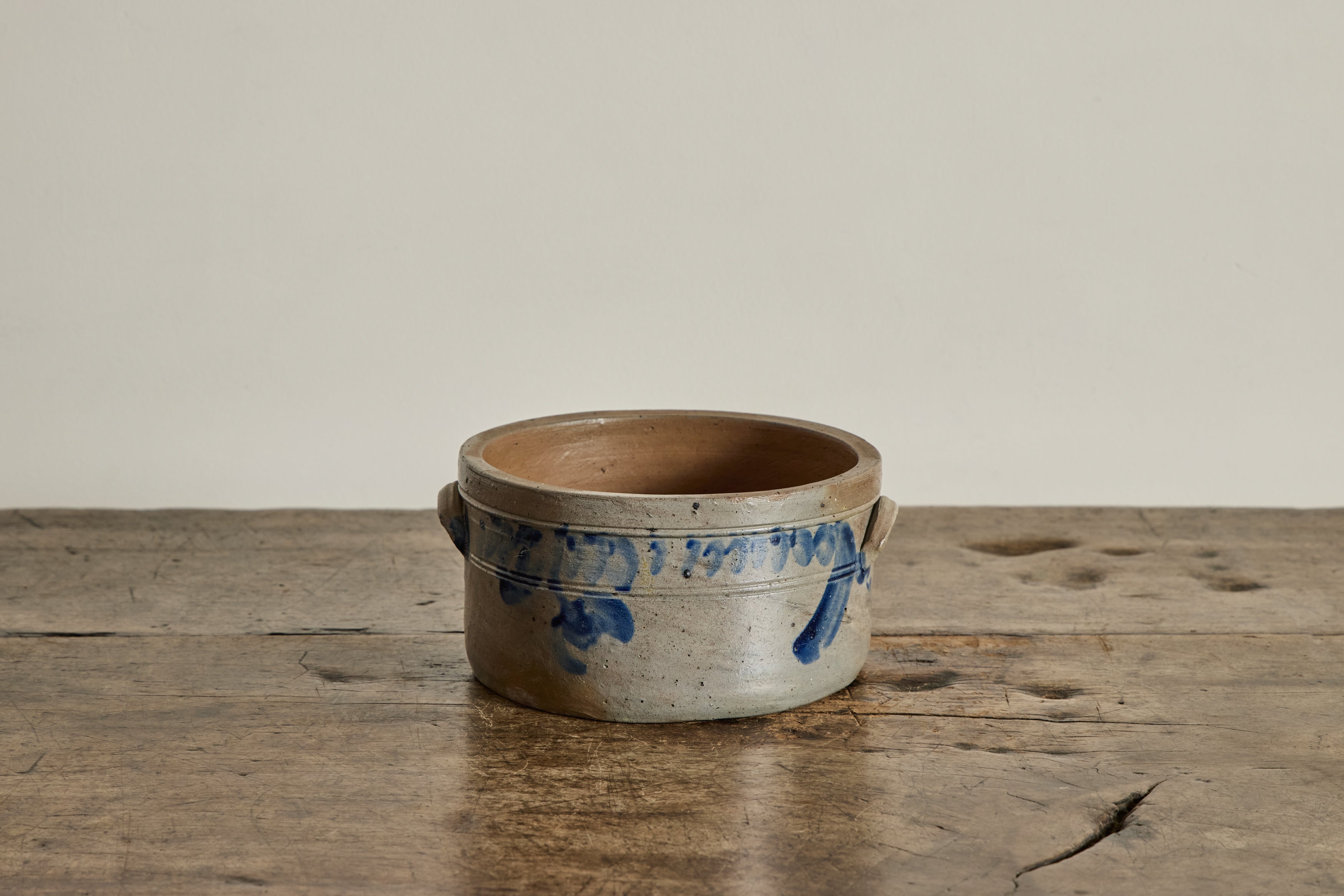 Stoneware Cake Crock