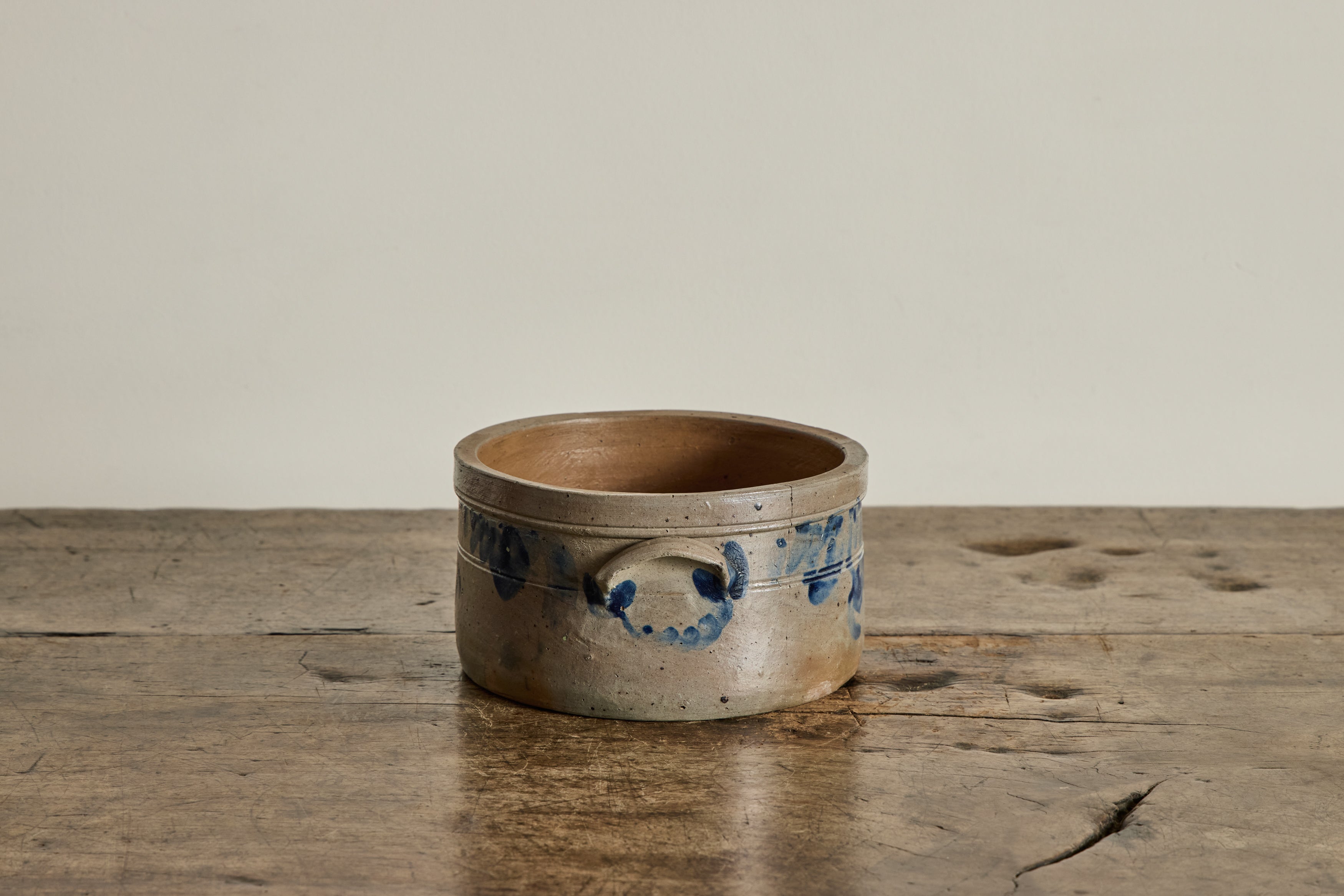 Stoneware Cake Crock