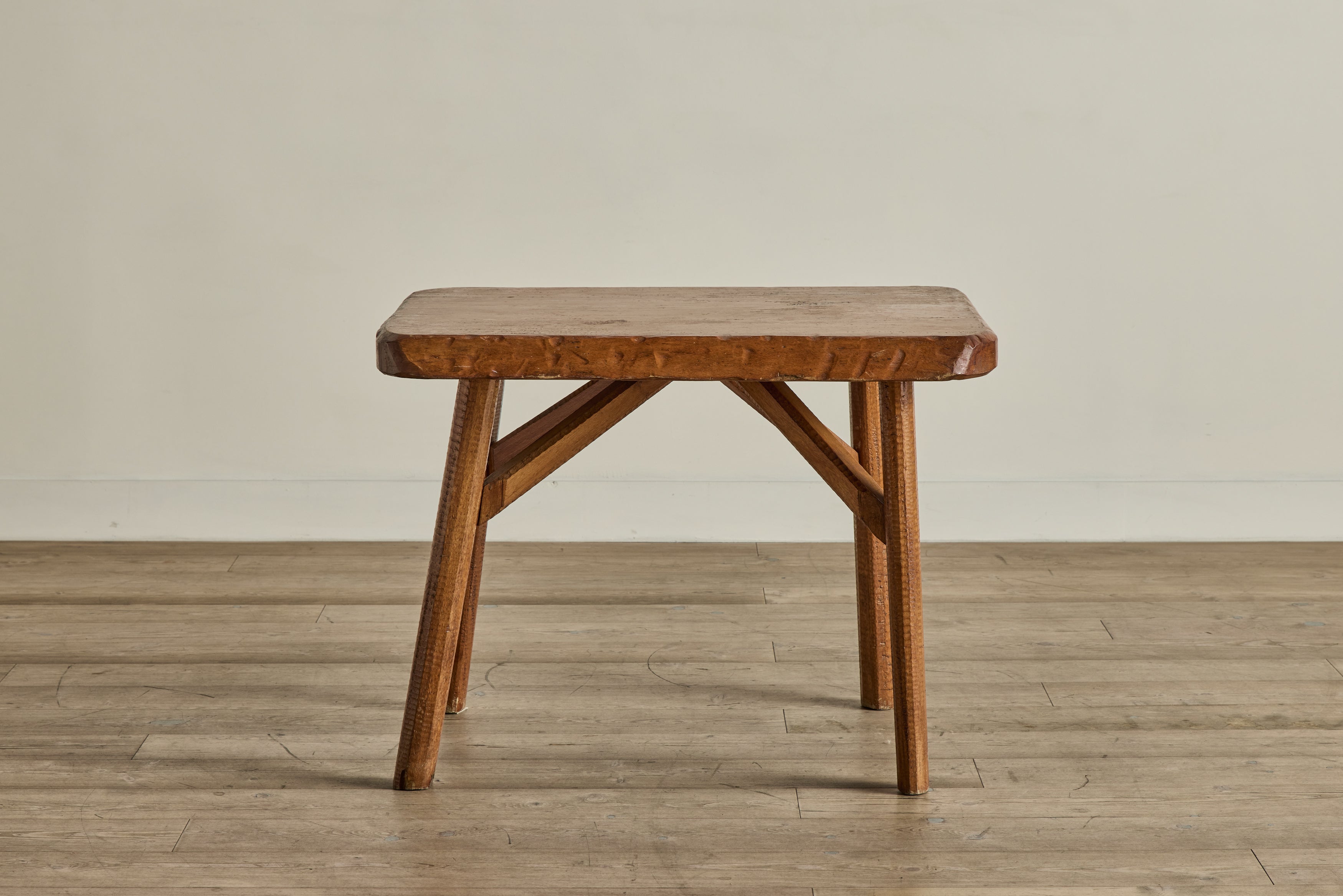 Brutalist Set- Table & Seating