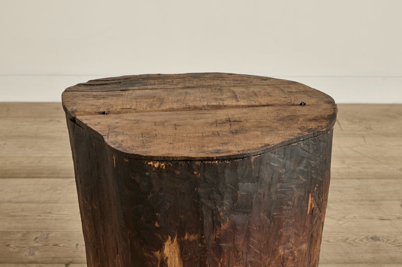 Lidded Hollow Wood Trunk