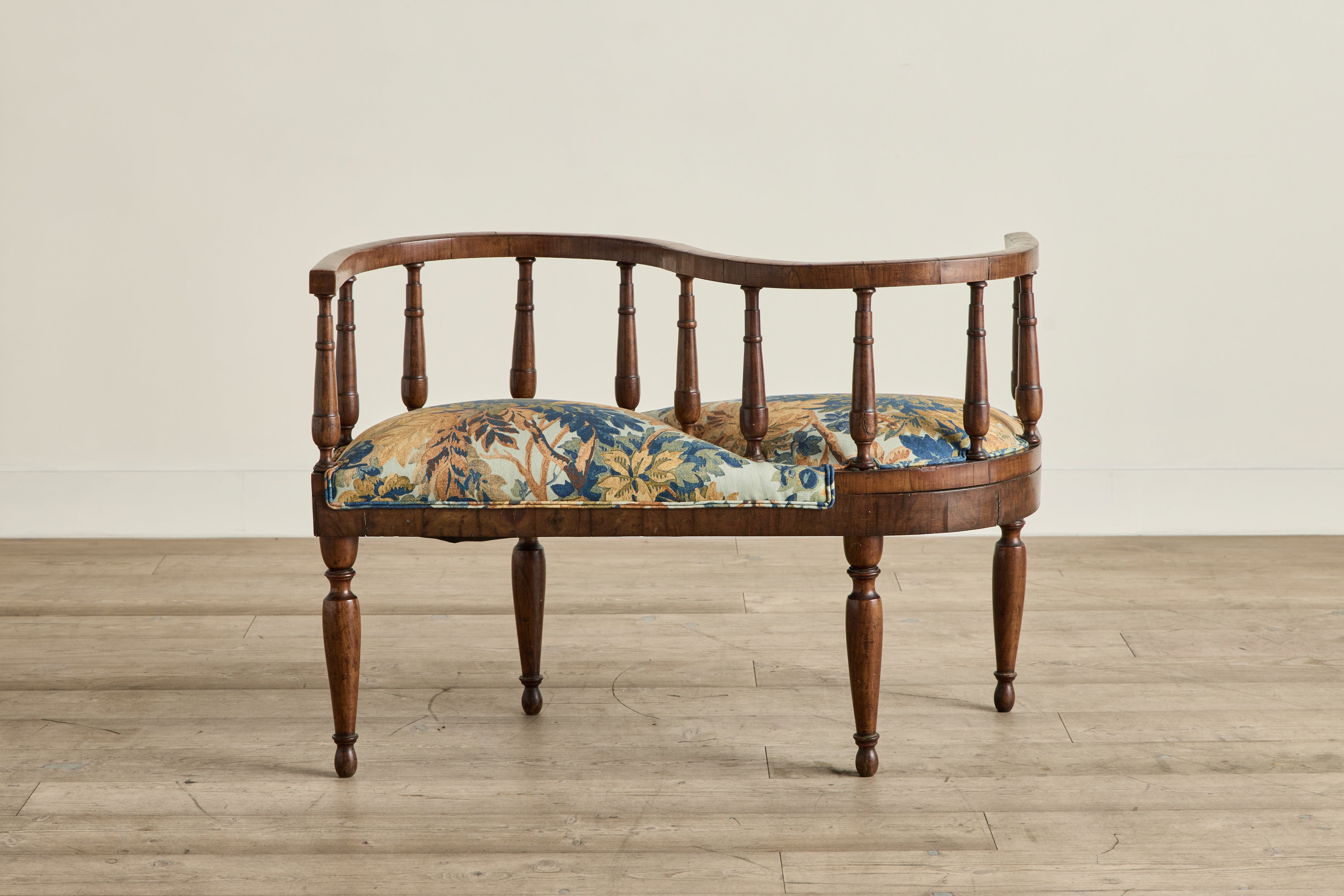 Italian Curved Bench
