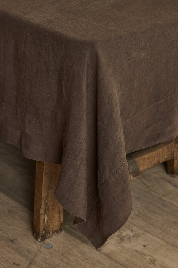 Linen Tablecloth in Brown