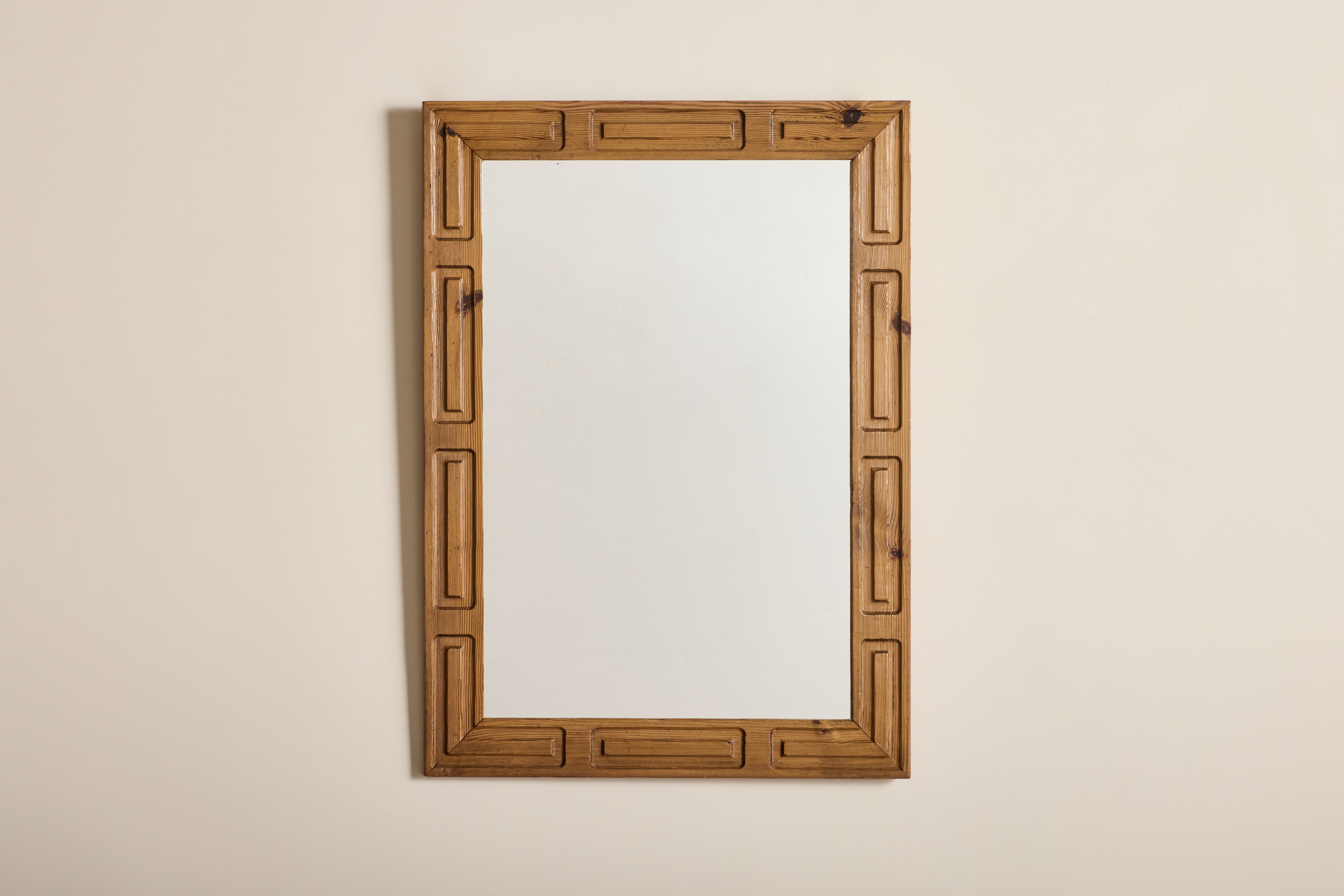 Pine Wood Carved Mirror (LA)