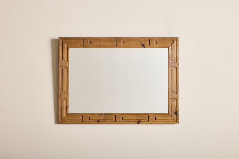 Pine Wood Carved Mirror (LA)