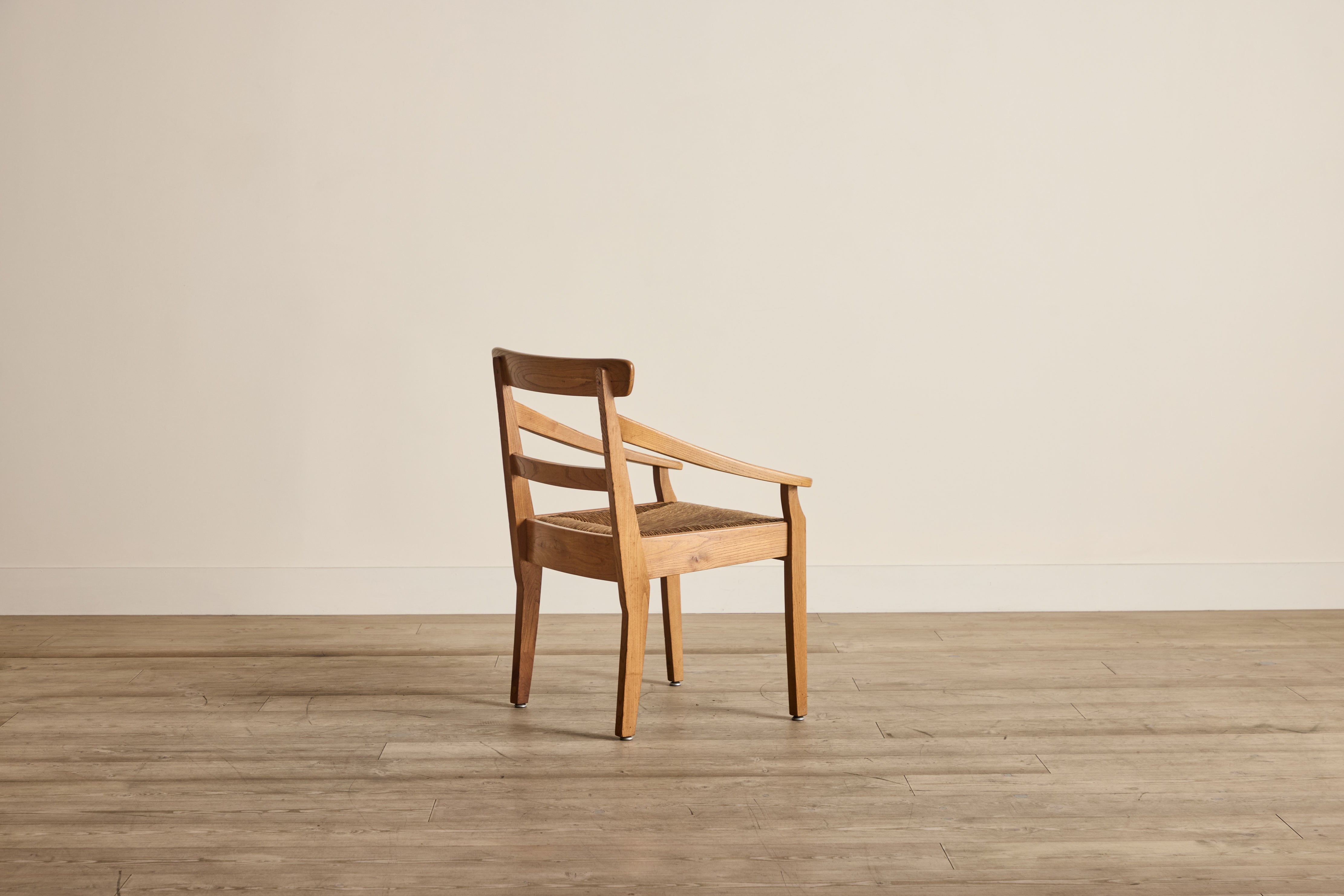 Dinnendahl Elmwood Chair