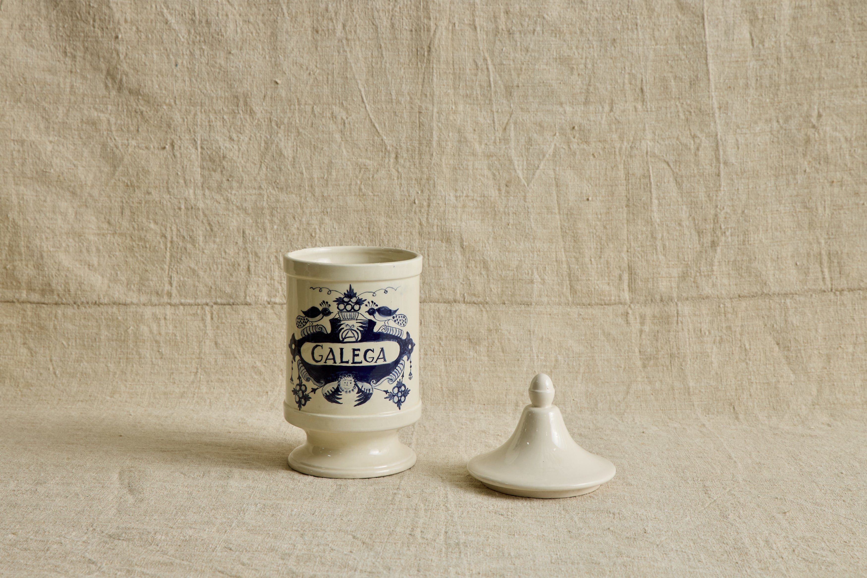 Galega Apothecary Jar
