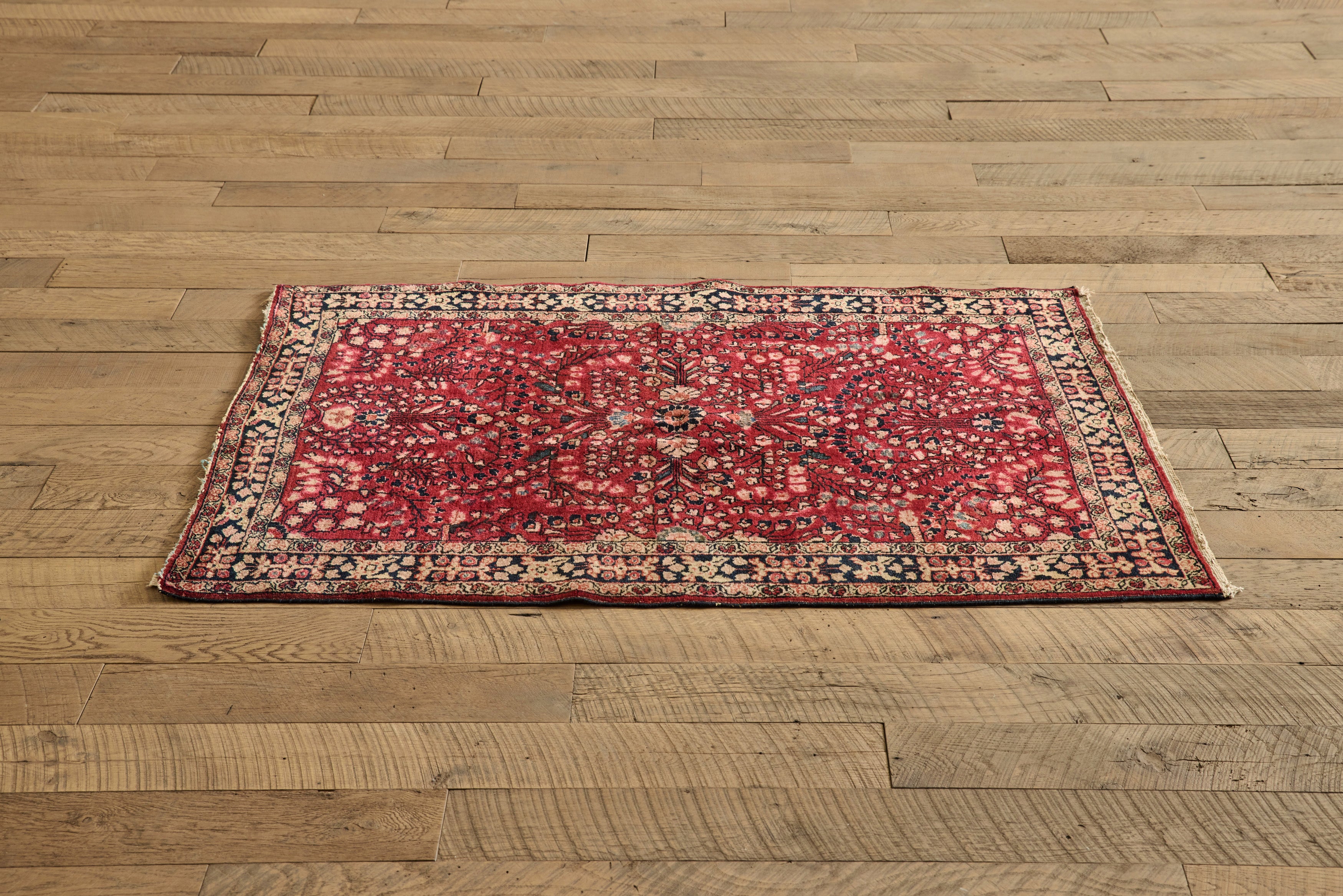 Floral Sarouk Rug 3'4 x 5'