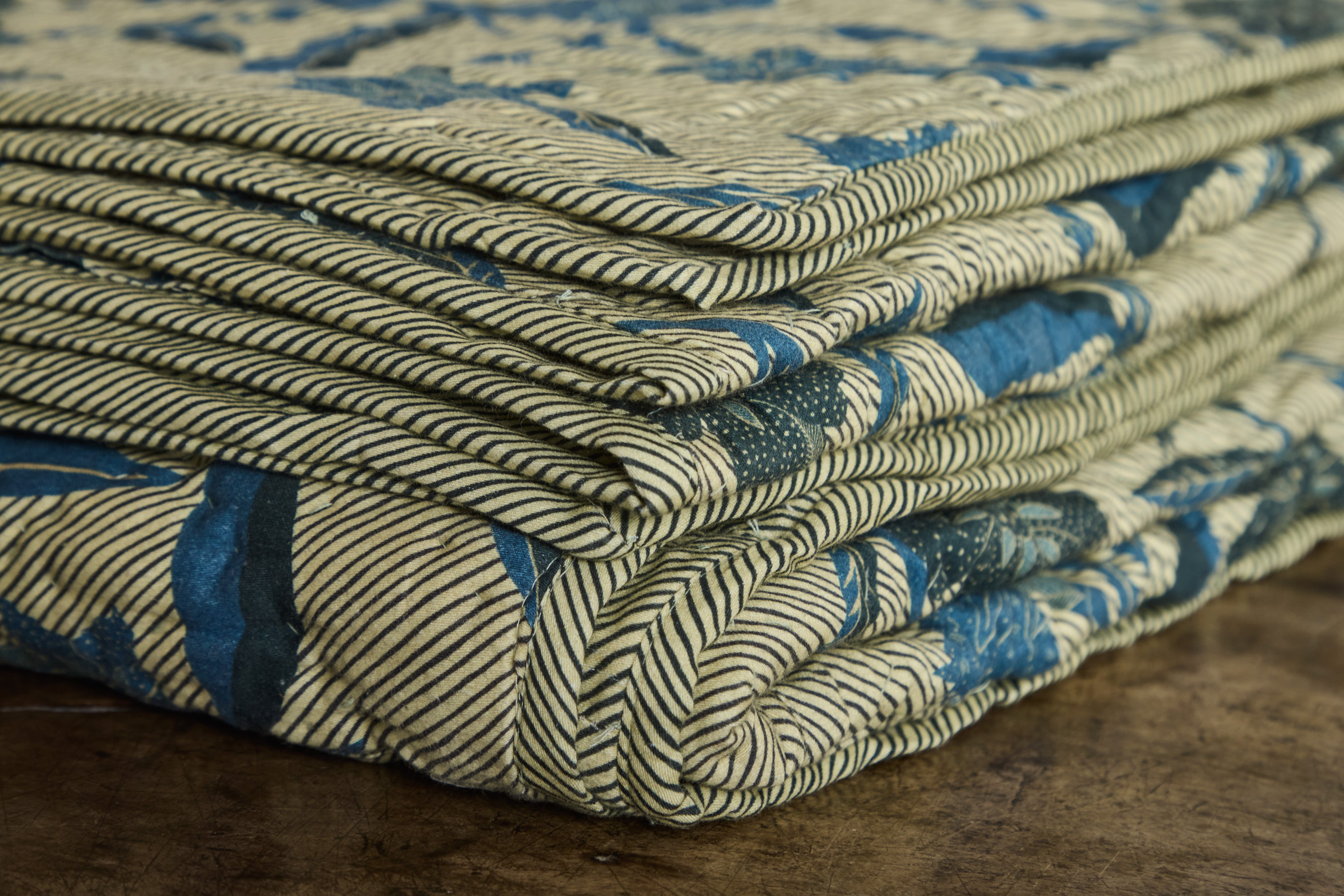 Navy and Creme Hash Stripe Quilt