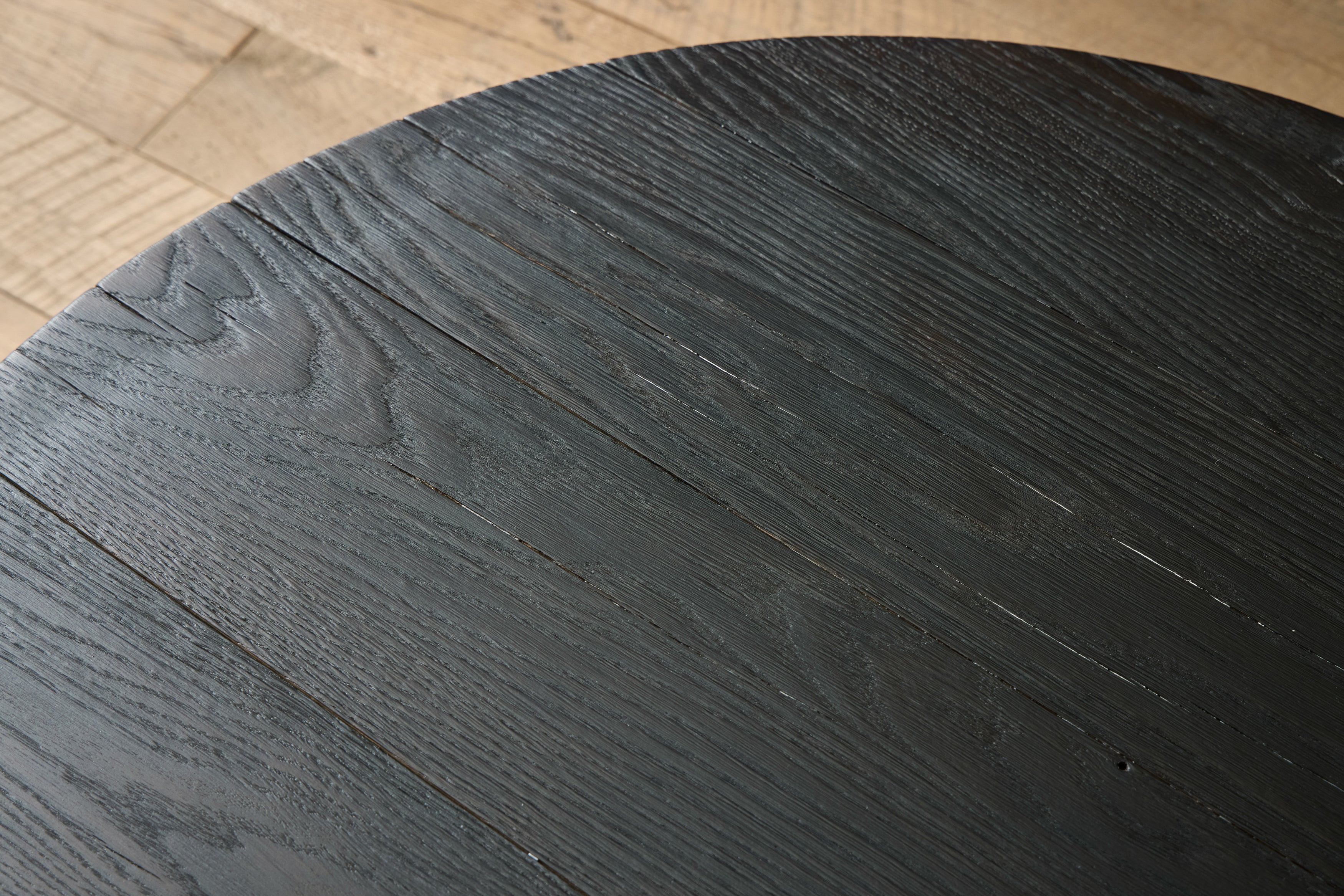 Round Coffee Table, 36"