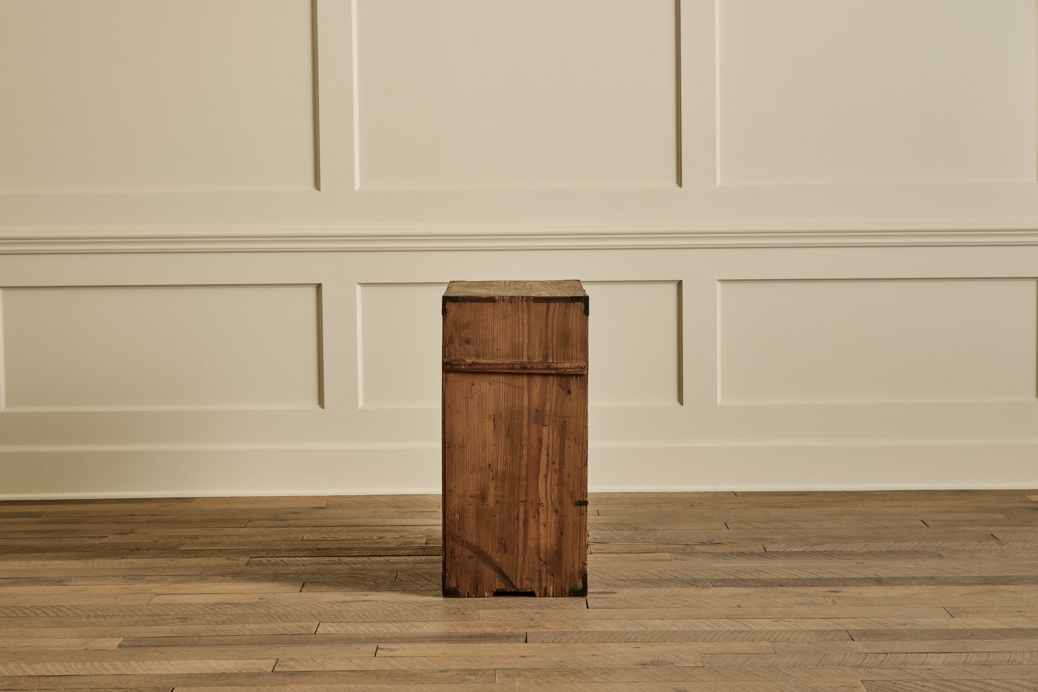 Japanese Lacquered Tray Box