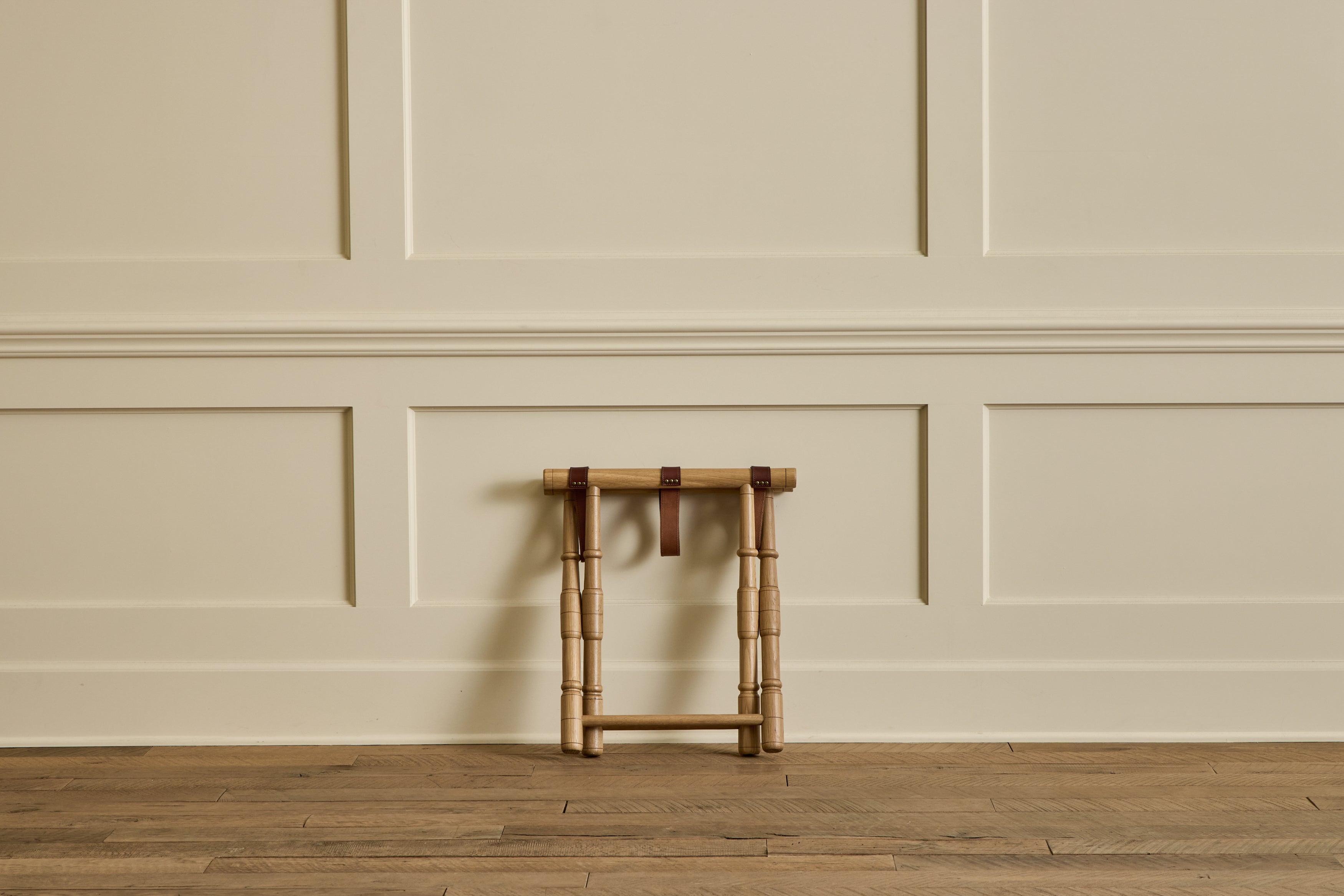 Porter Luggage Rack