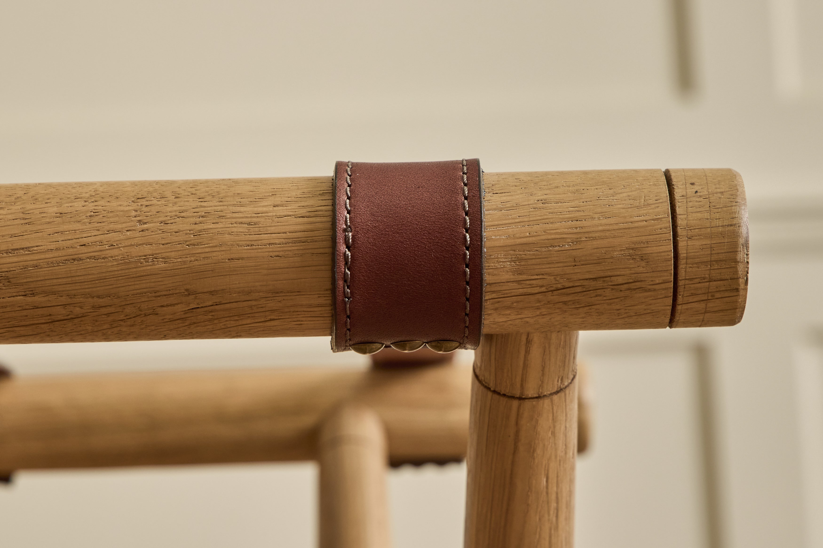 Porter Luggage Rack