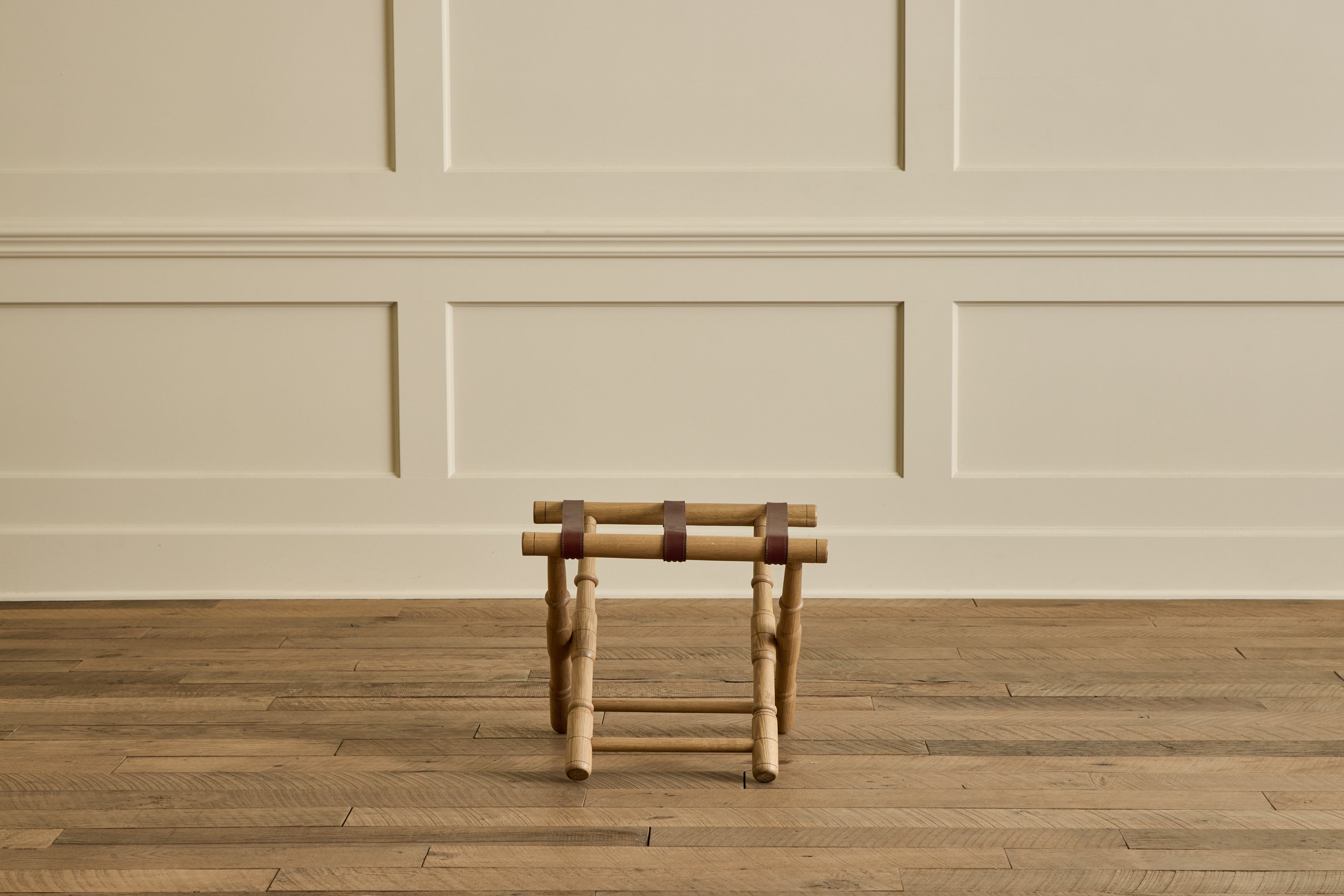 Porter Luggage Rack