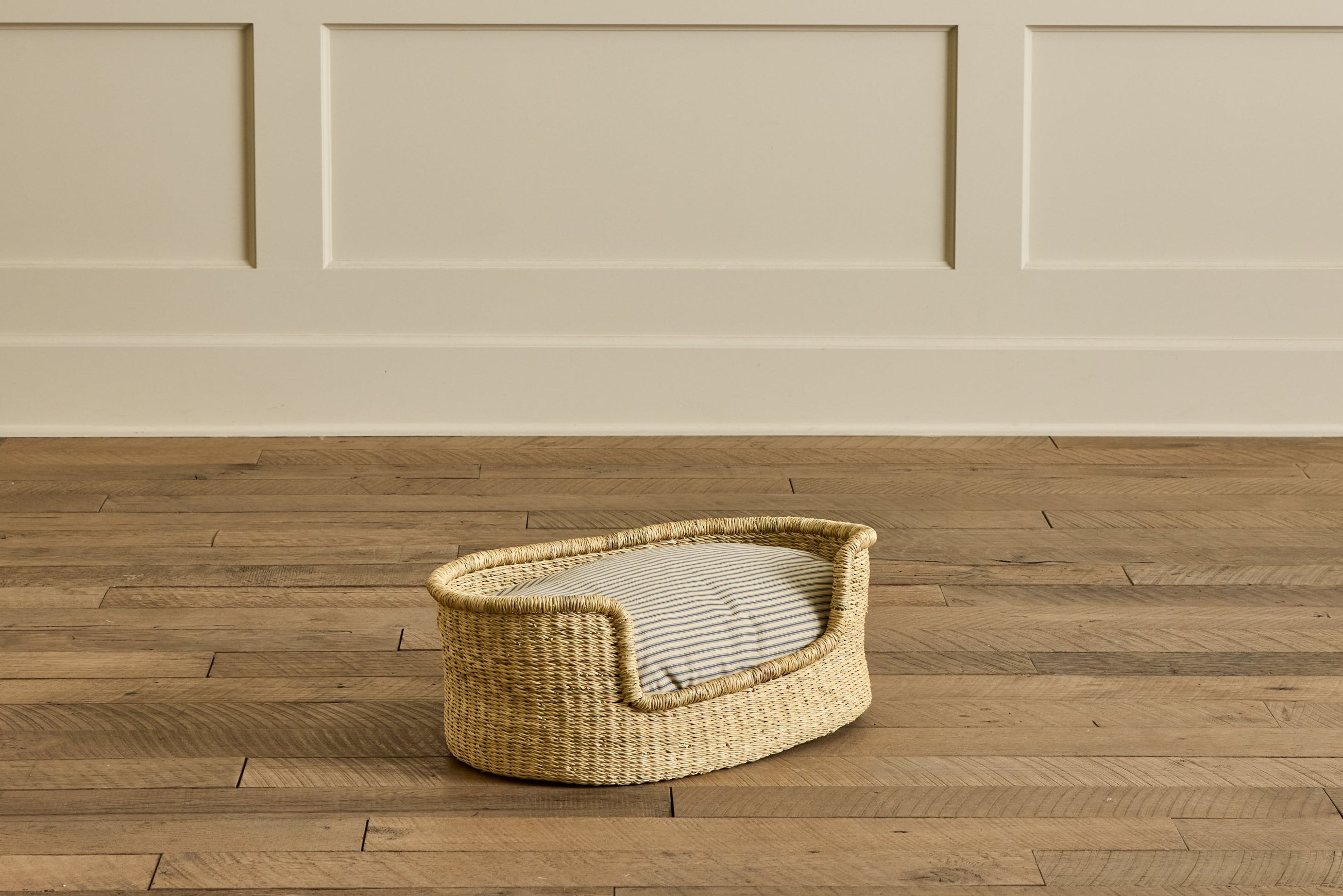 Dog Bed in Ticking Stripe (Multiple Sizes)