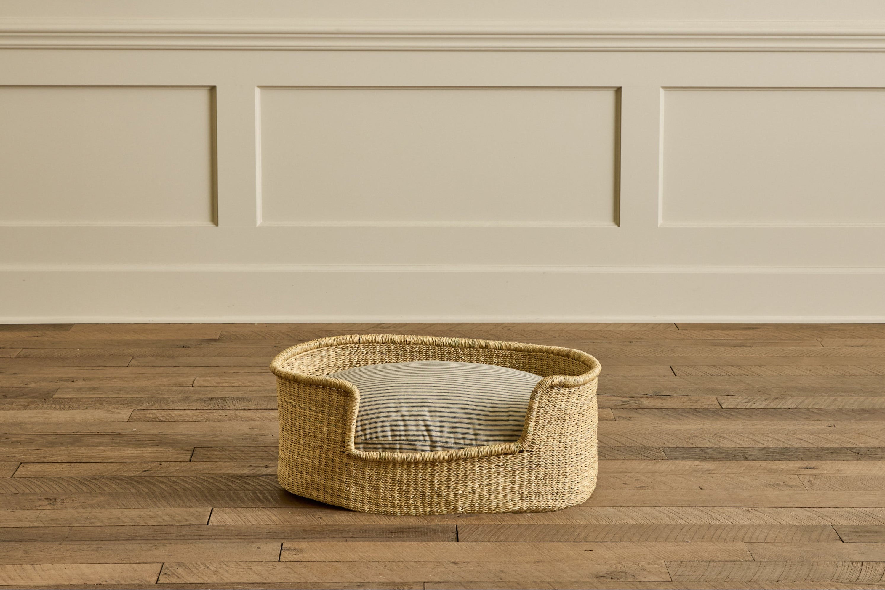 Dog Bed in Ticking Stripe (Multiple Sizes)