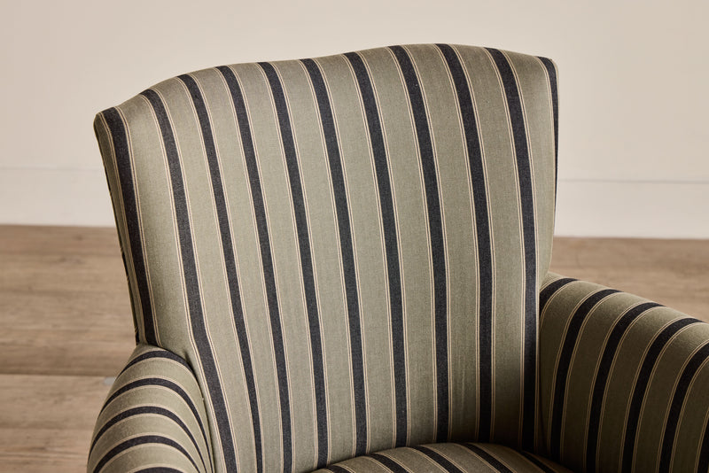 Club Dining Chair
