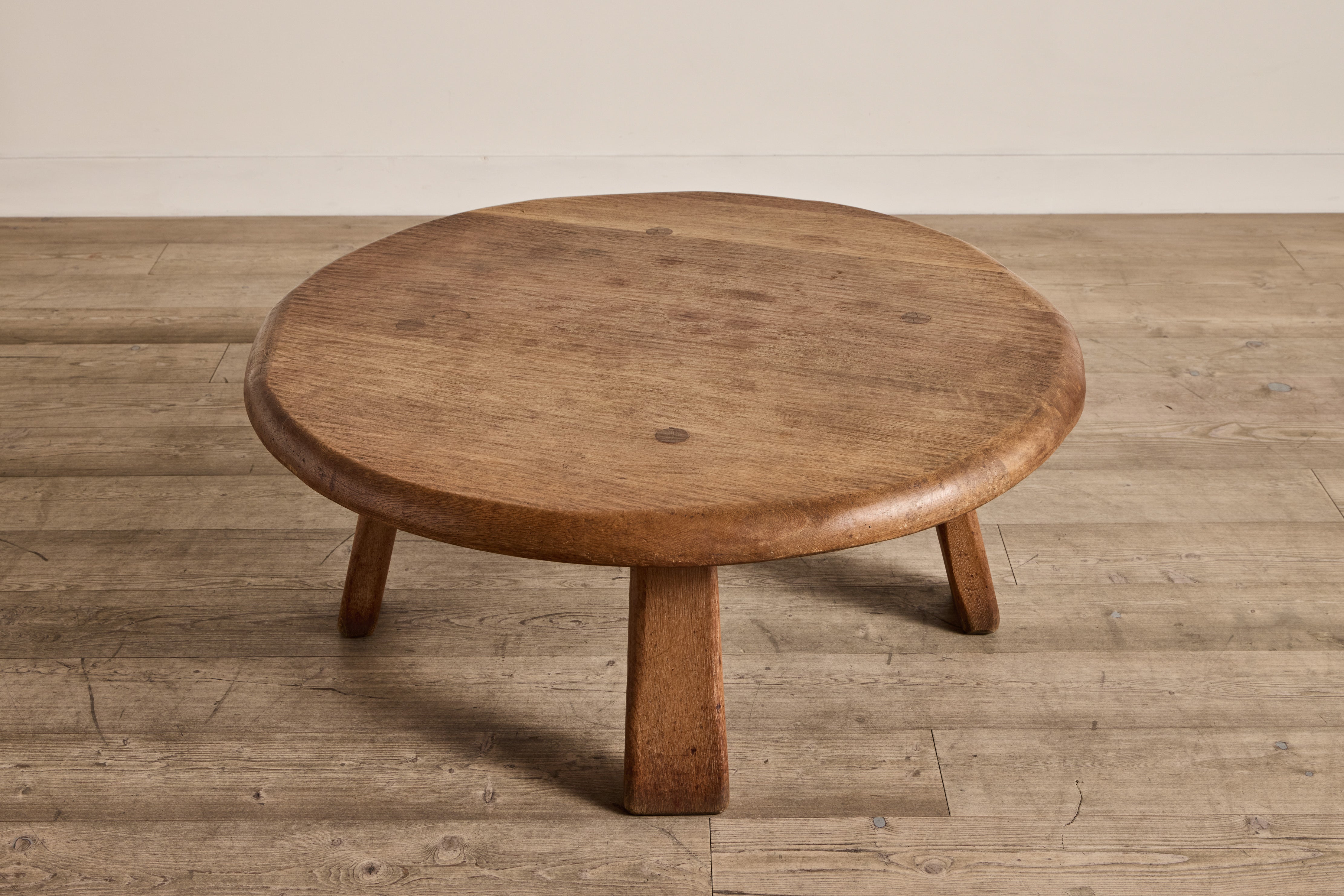 Round Oak Coffee Table