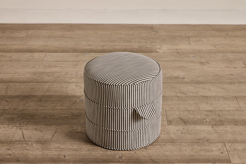 Outdoor Hassock, 17"