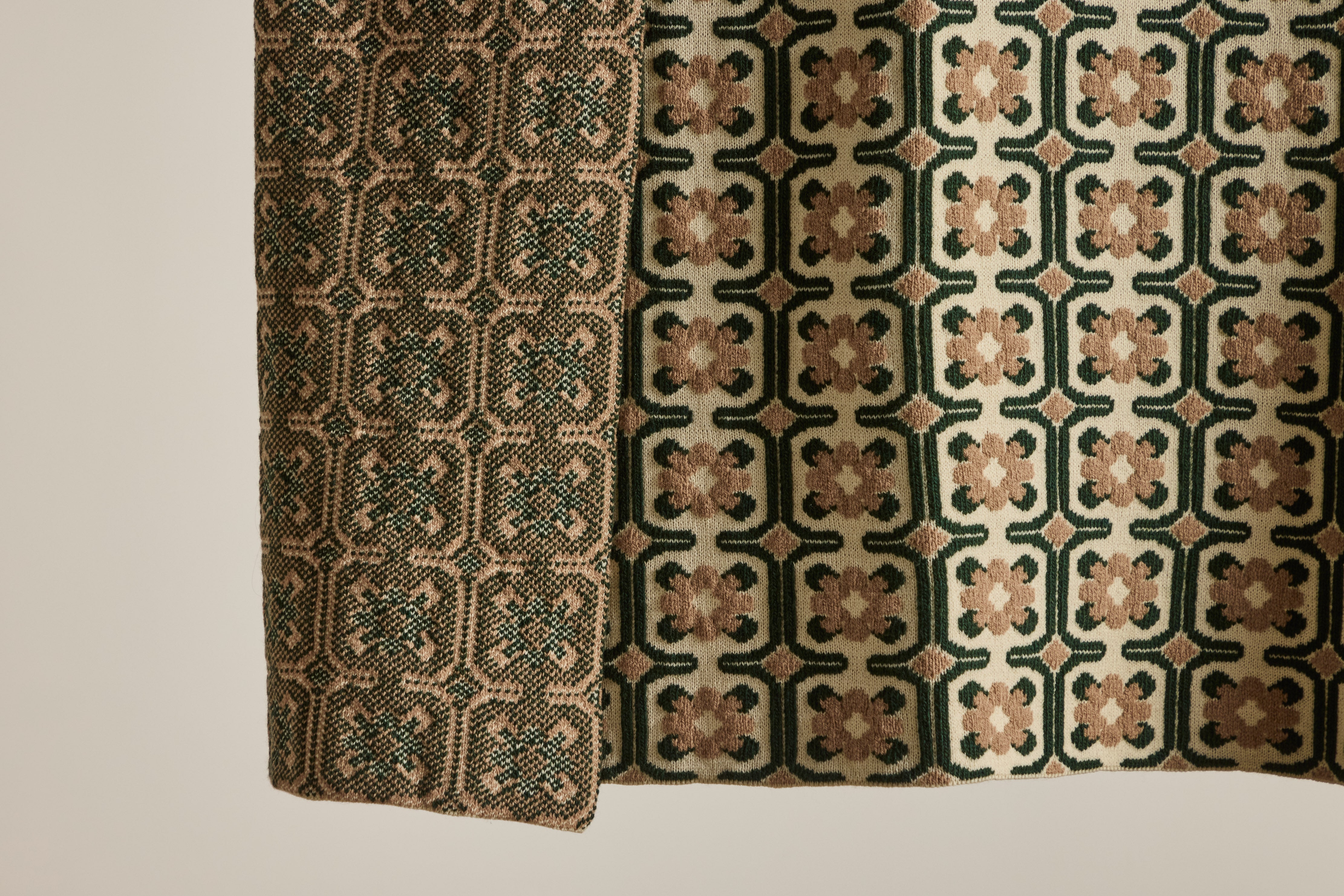 Maman Throw in Olive