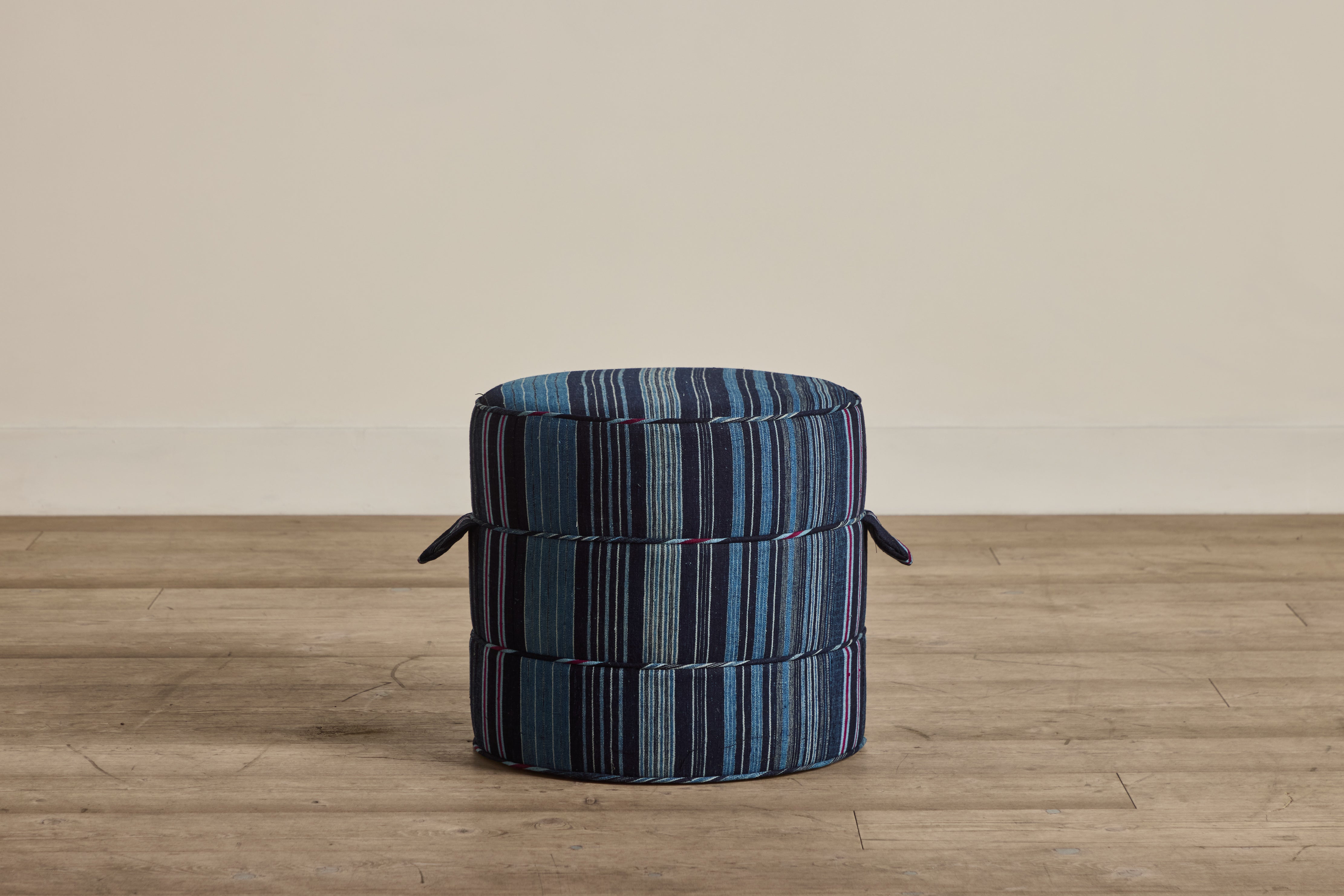 17" Round Hassock