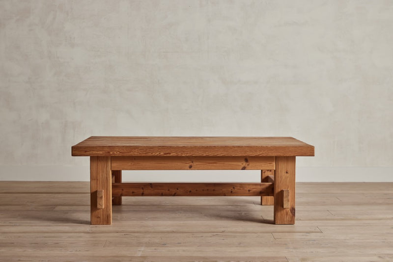 Daumiller Style Coffee Table