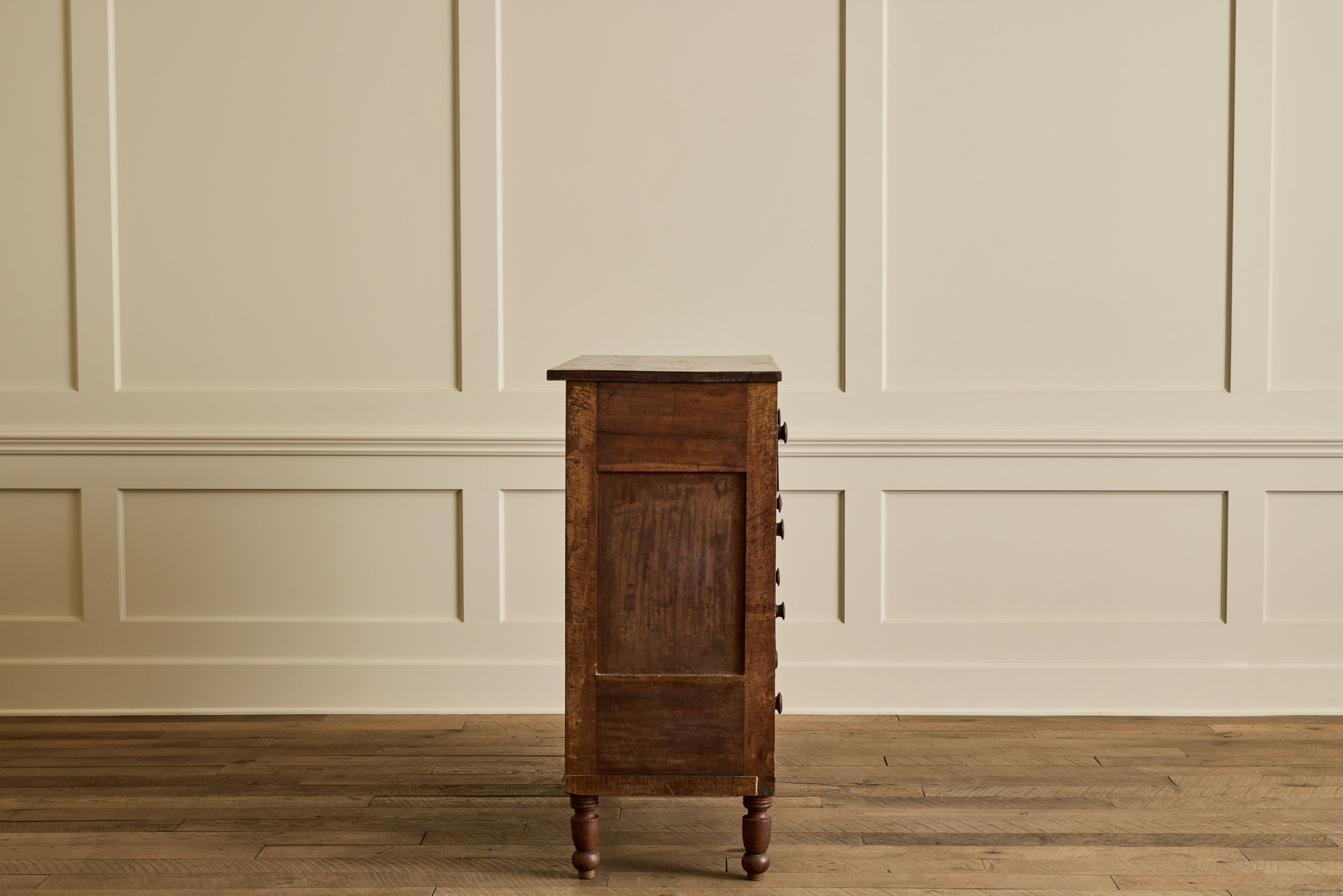 Cherry Wood Chest of Drawers