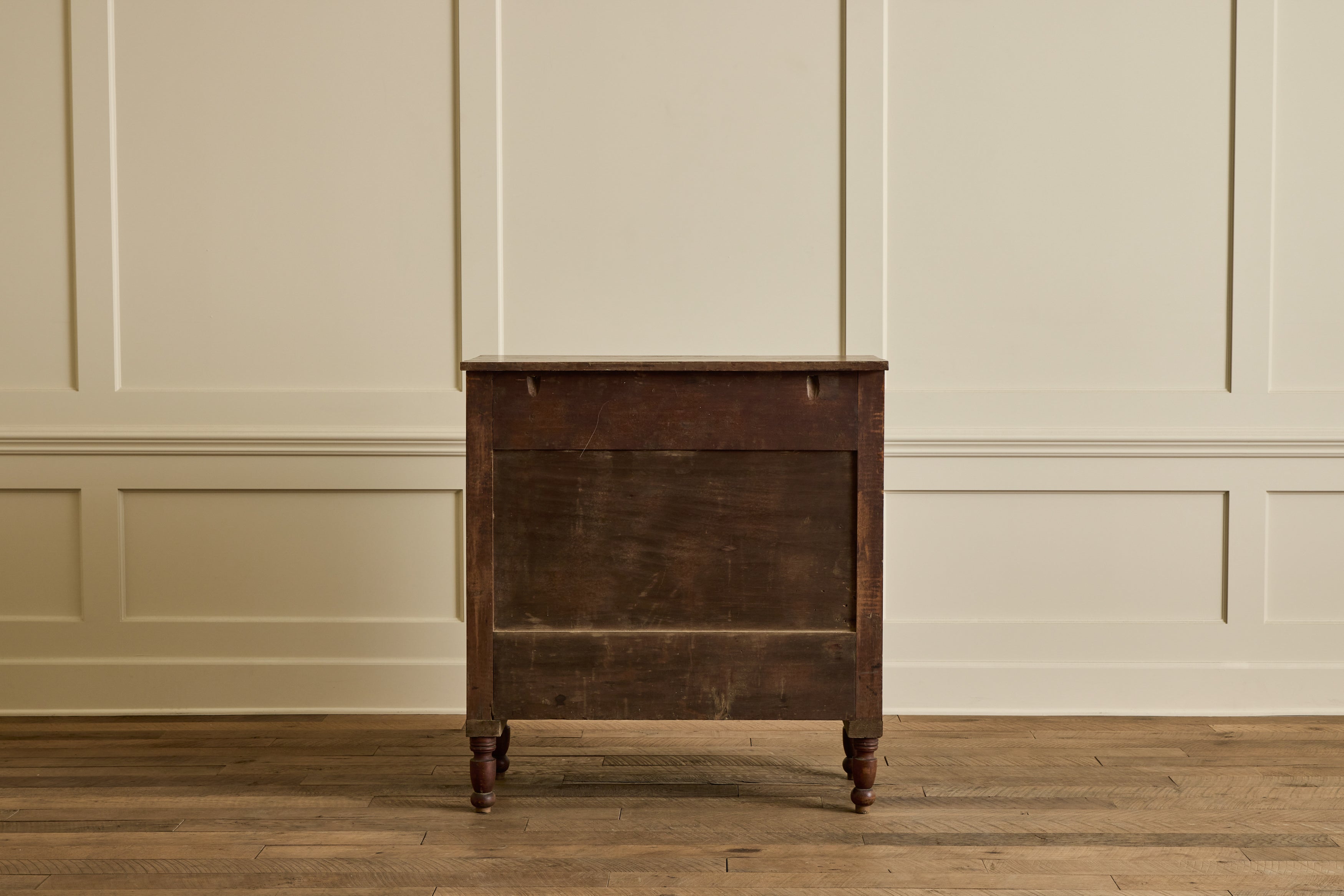Cherry Wood Chest of Drawers